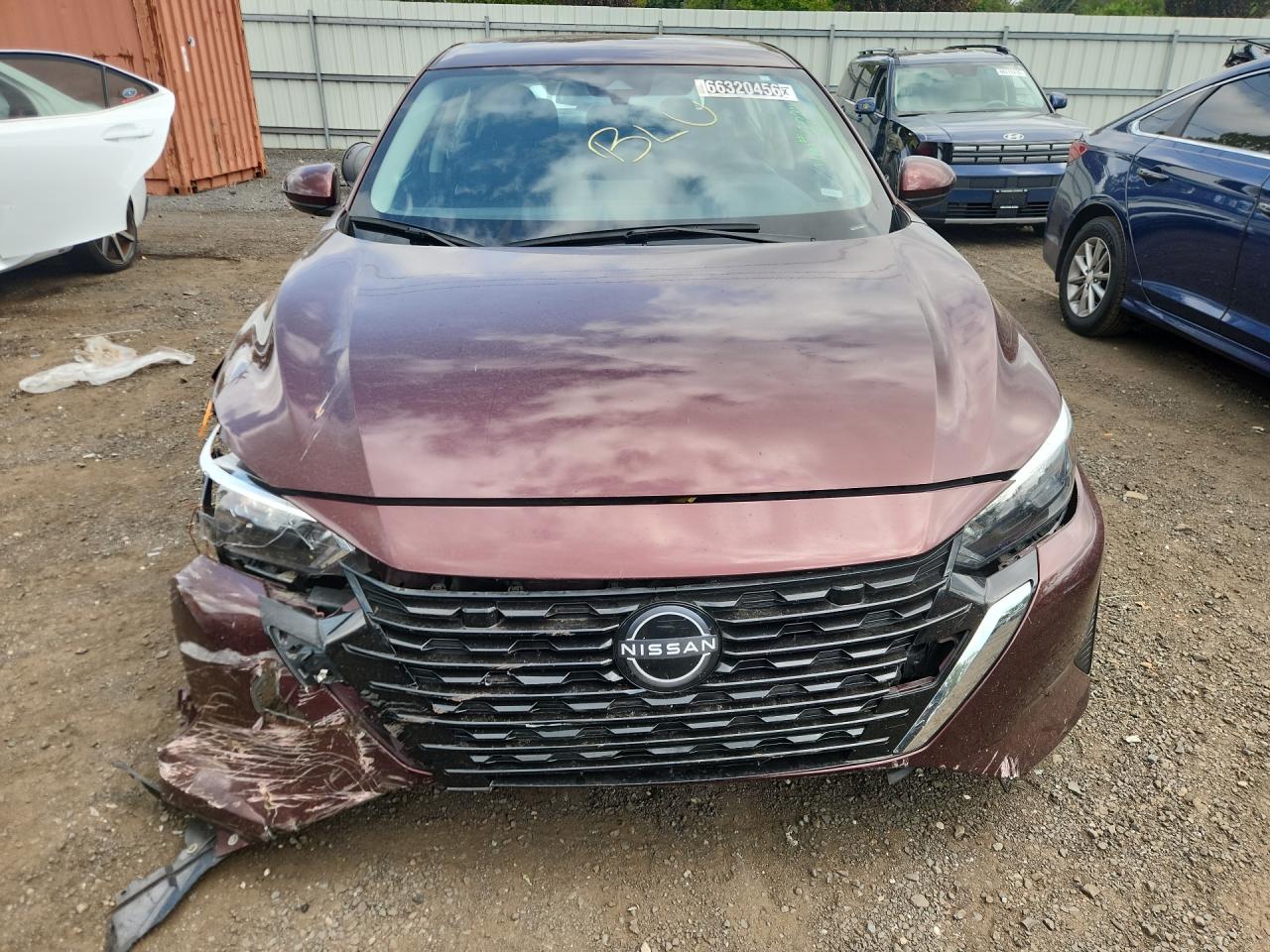 2024 Nissan Sentra Sv Бордовый vin: 3N1AB8CV4RY338284 Damage: Grille, Broken, Replacement Required
