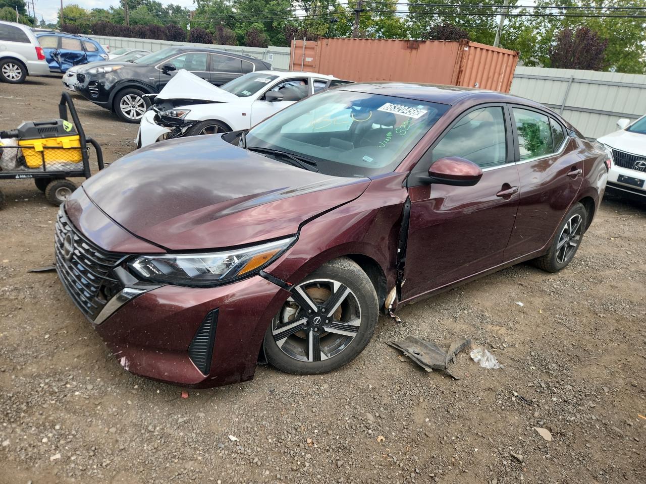 2024 Nissan Sentra Sv Бордовый vin: 3N1AB8CV4RY338284 Damage: Left Front Fender, Broken, Replacement Required
