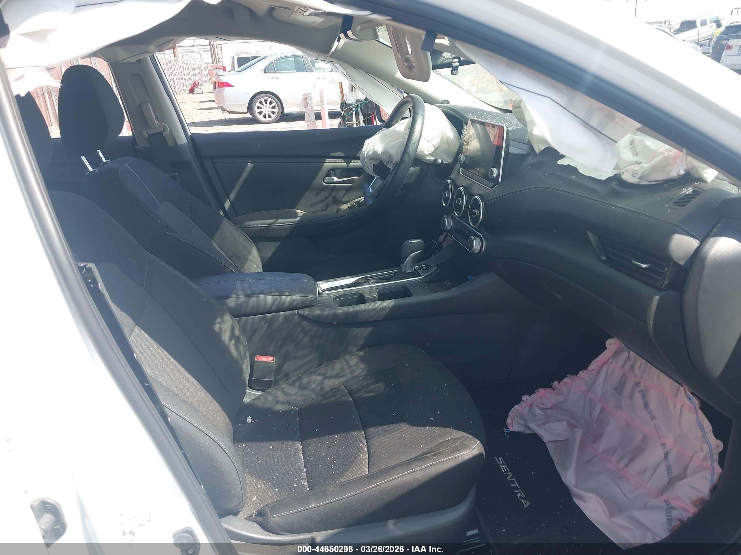 2025 Nissan Sentra Sv White vin: 3N1AB8CV8SY247654