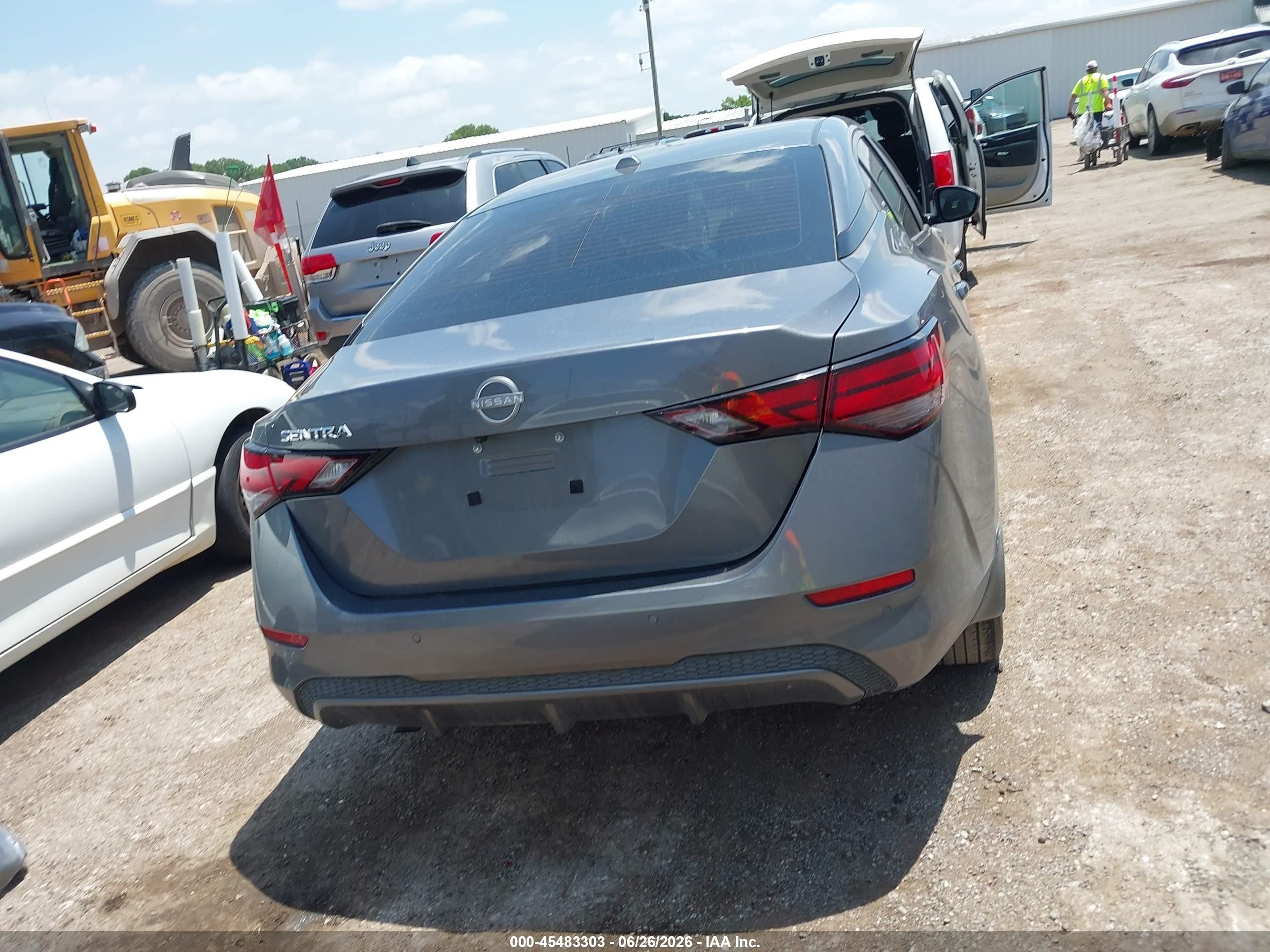 2025 Nissan Sentra Sv Серый vin: 3N1AB8CV9SY402812