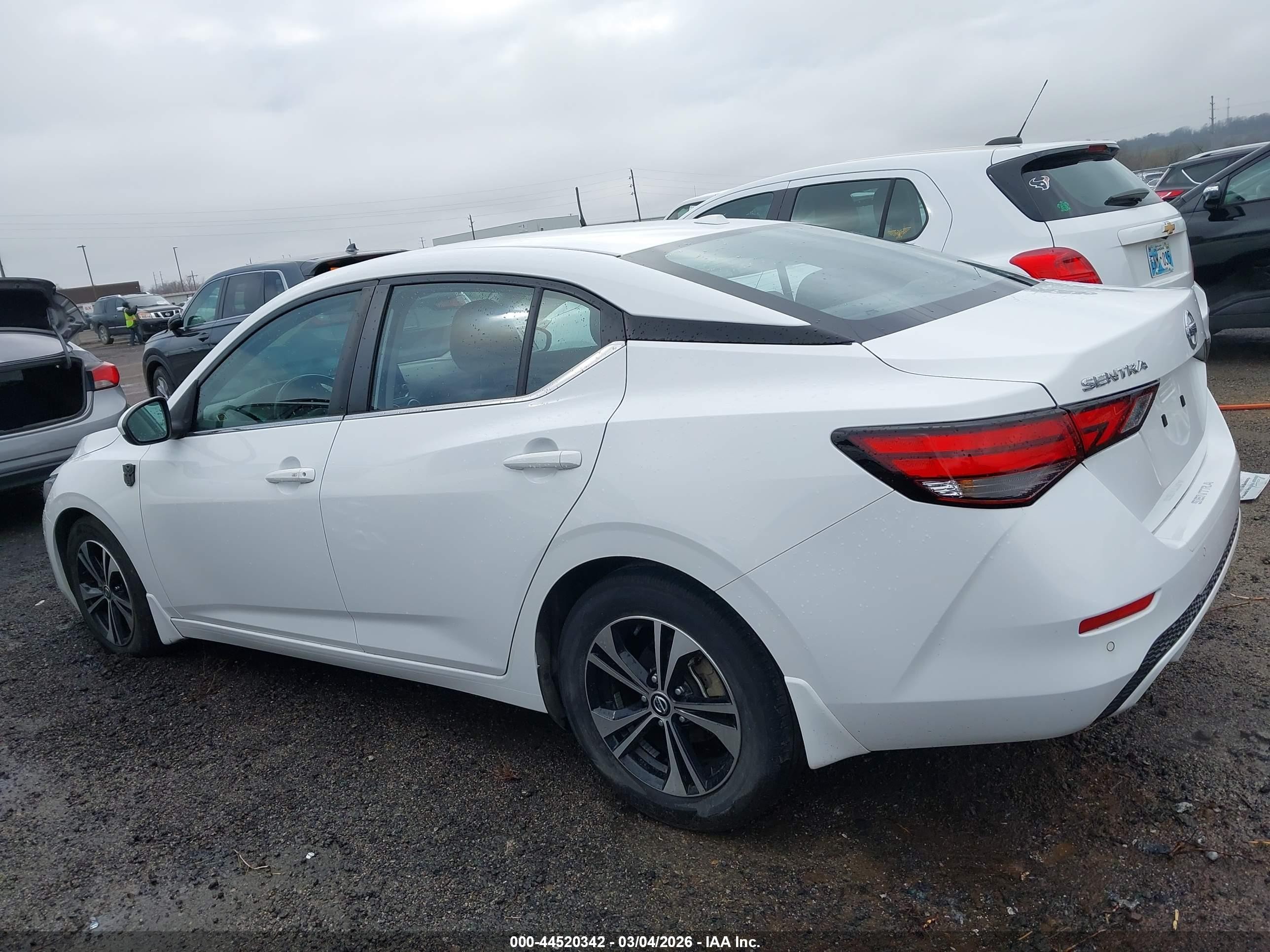 2022 Nissan Sentra Sv Xtronic Cvt Белый vin: 3N1AB8CVXNY246123