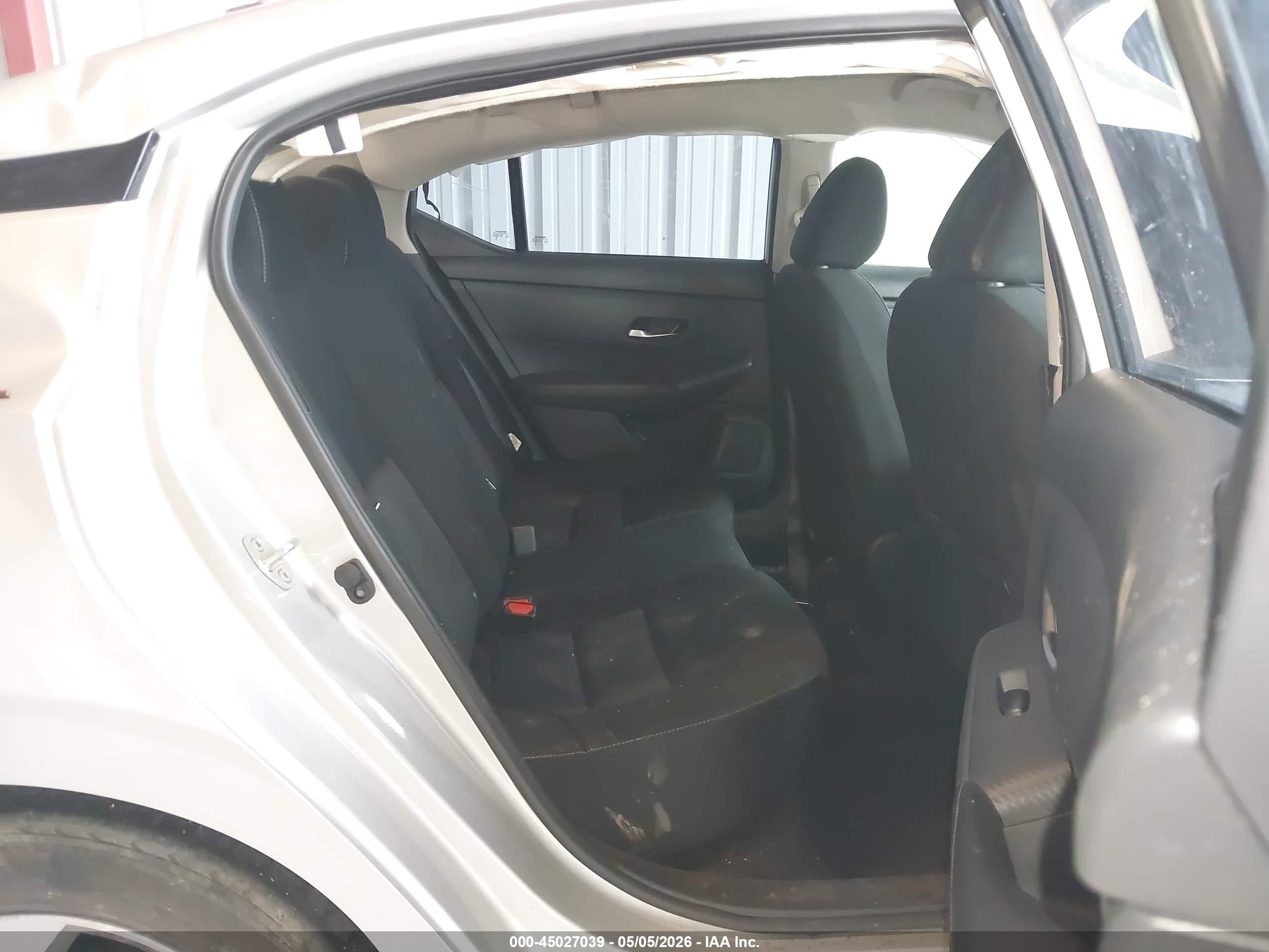 2023 Nissan Sentra Sv Xtronic Cvt Серебряный vin: 3N1AB8CVXPY303214