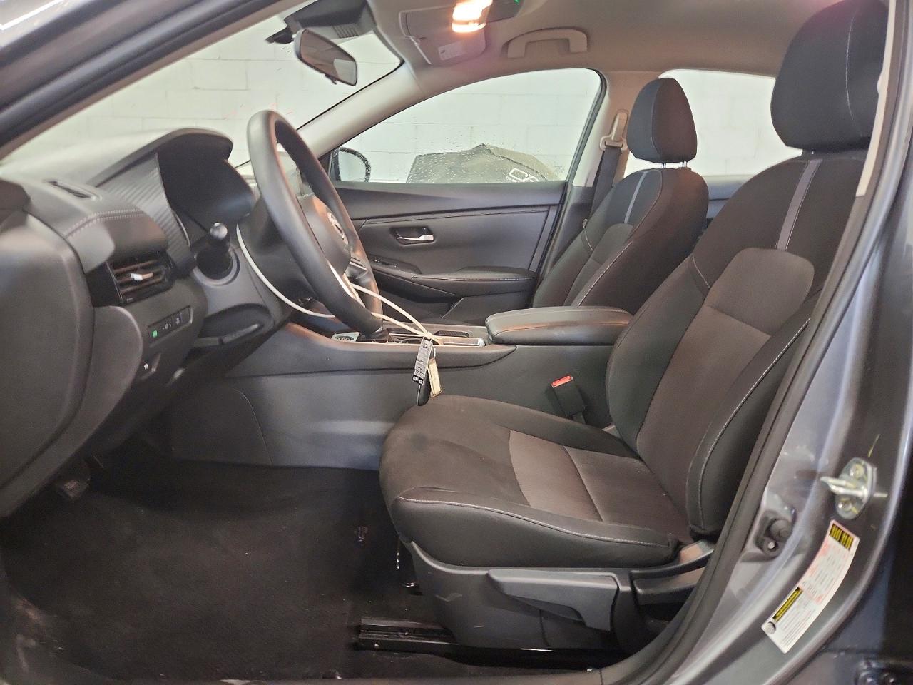 2025 Nissan Sentra Sv Серый vin: 3N1AB8CVXSY381551