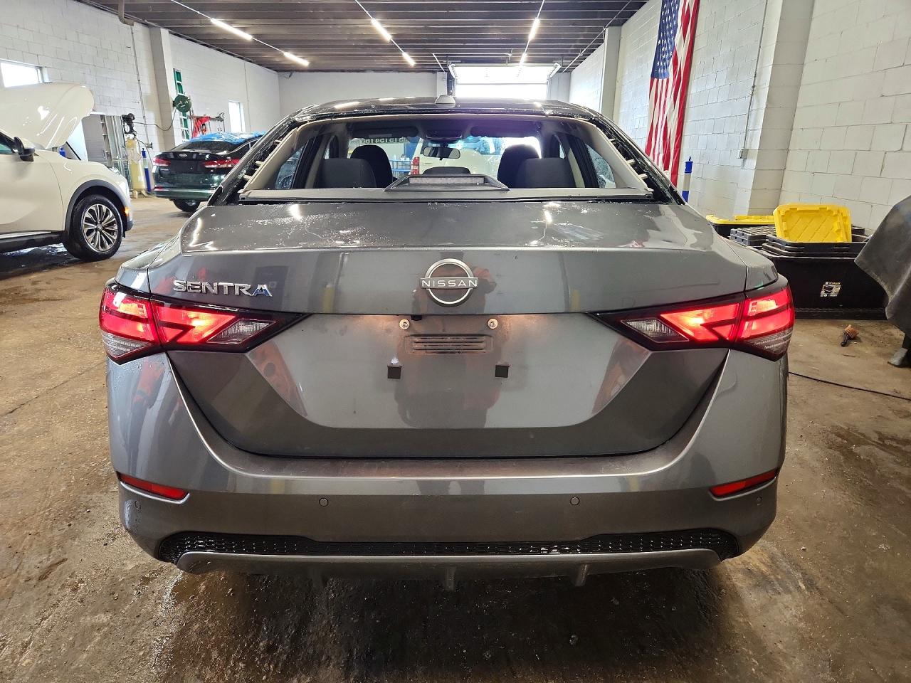 2025 Nissan Sentra Sv Серый vin: 3N1AB8CVXSY381551