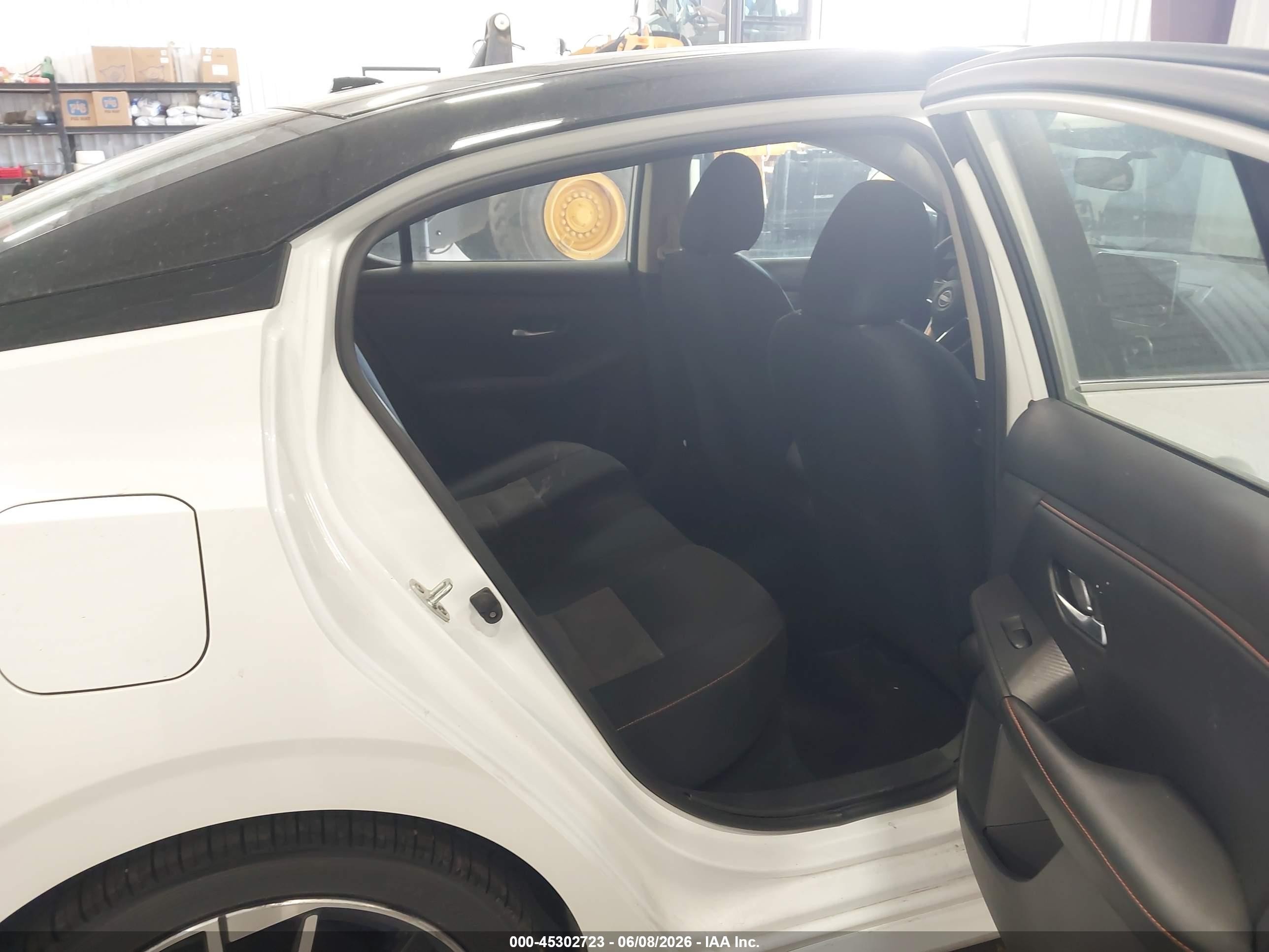2025 Nissan Sentra Sr White vin: 3N1AB8DV1SY266061