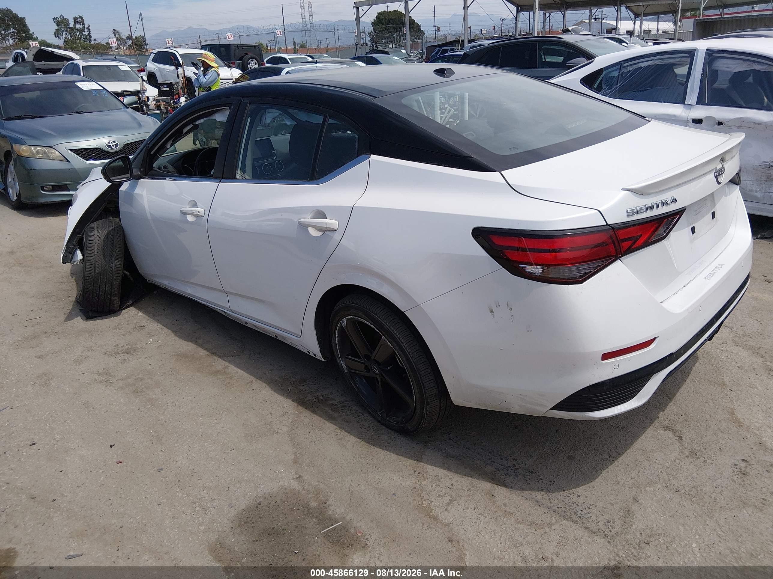 2024 Nissan Sentra Sr Xtronic Cvt White vin: 3N1AB8DV5RY259625
