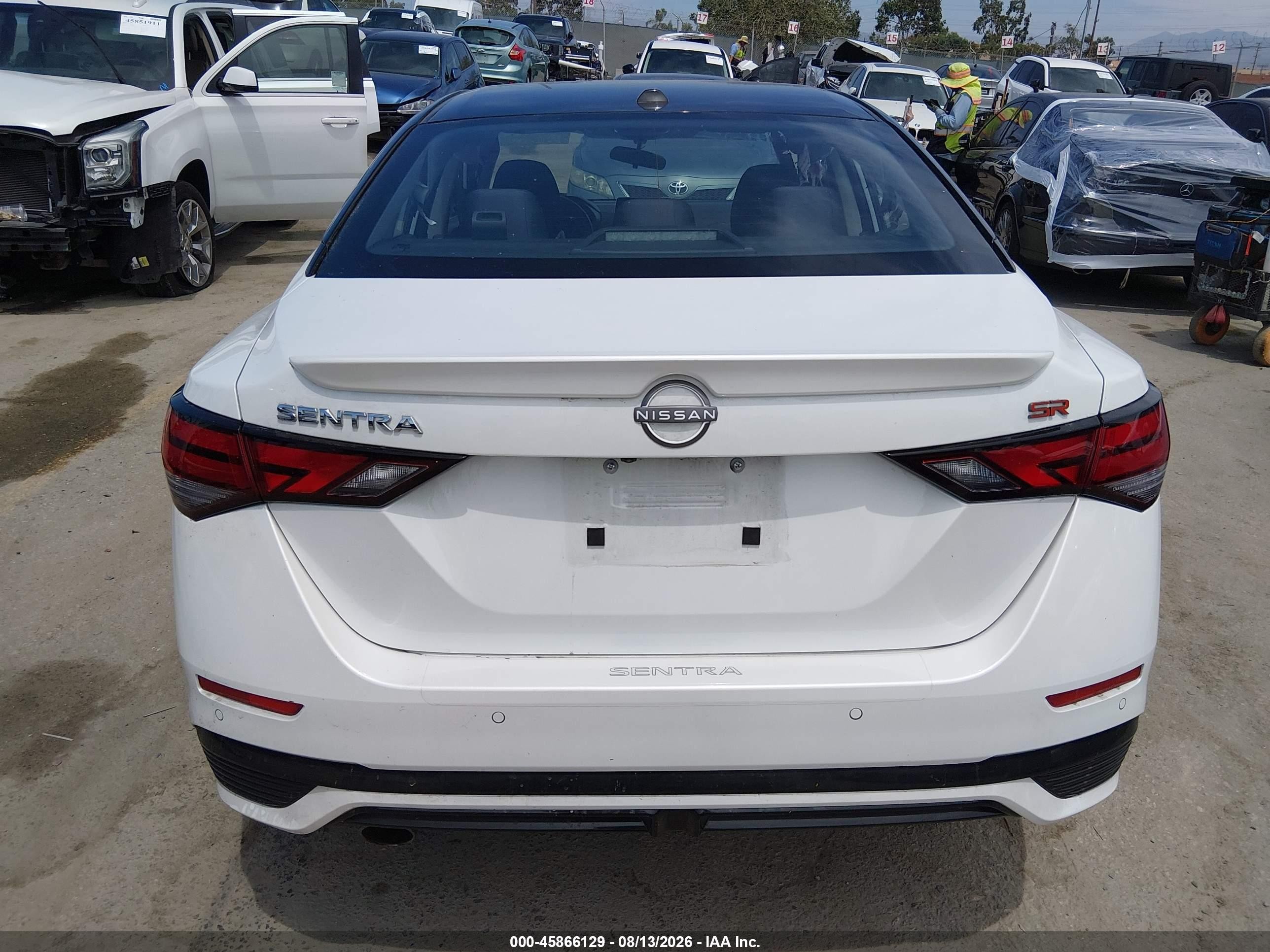 2024 Nissan Sentra Sr Xtronic Cvt White vin: 3N1AB8DV5RY259625