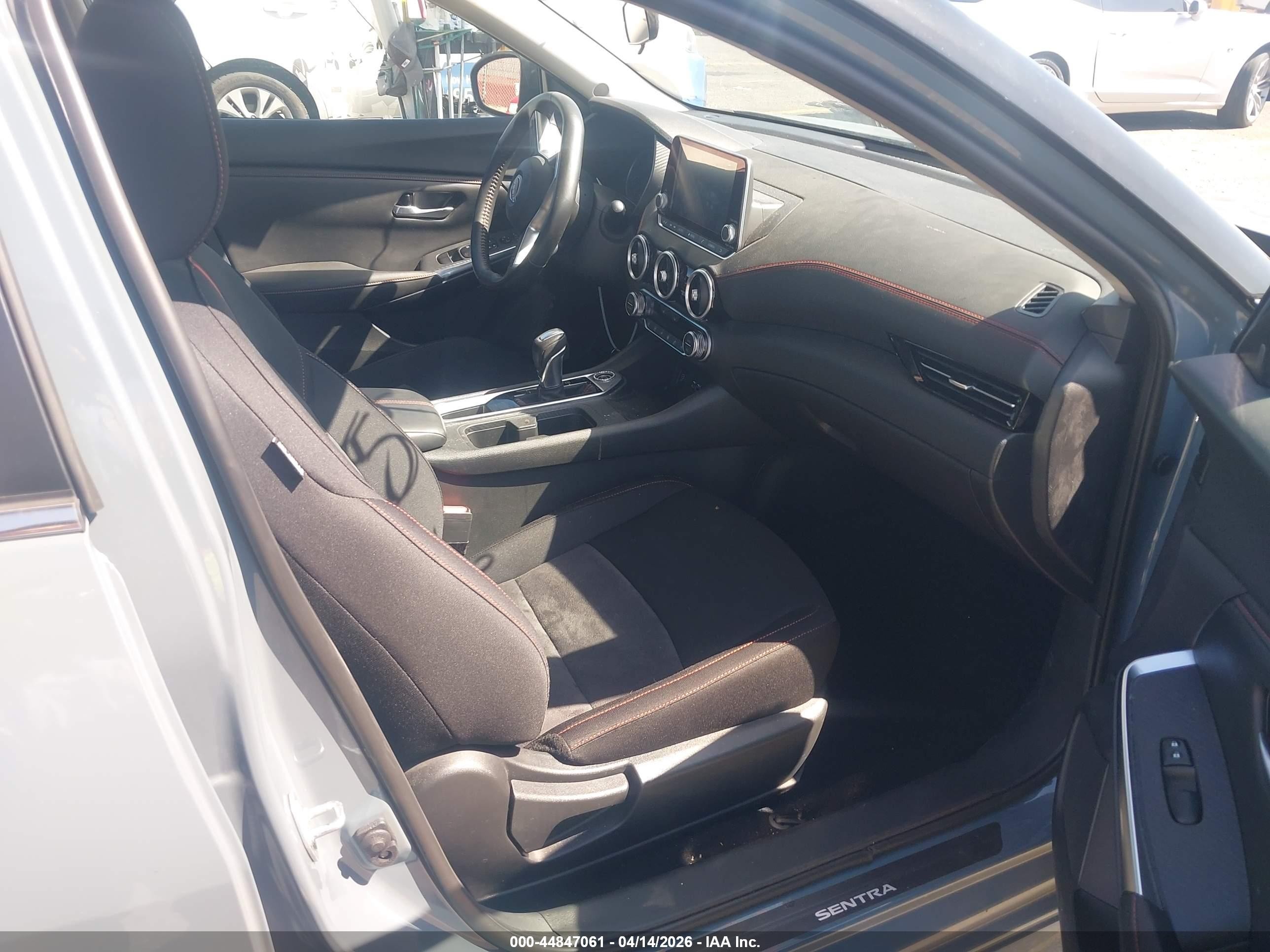 2024 Nissan Sentra Sr Xtronic Cvt Light Blue vin: 3N1AB8DV8RY247727