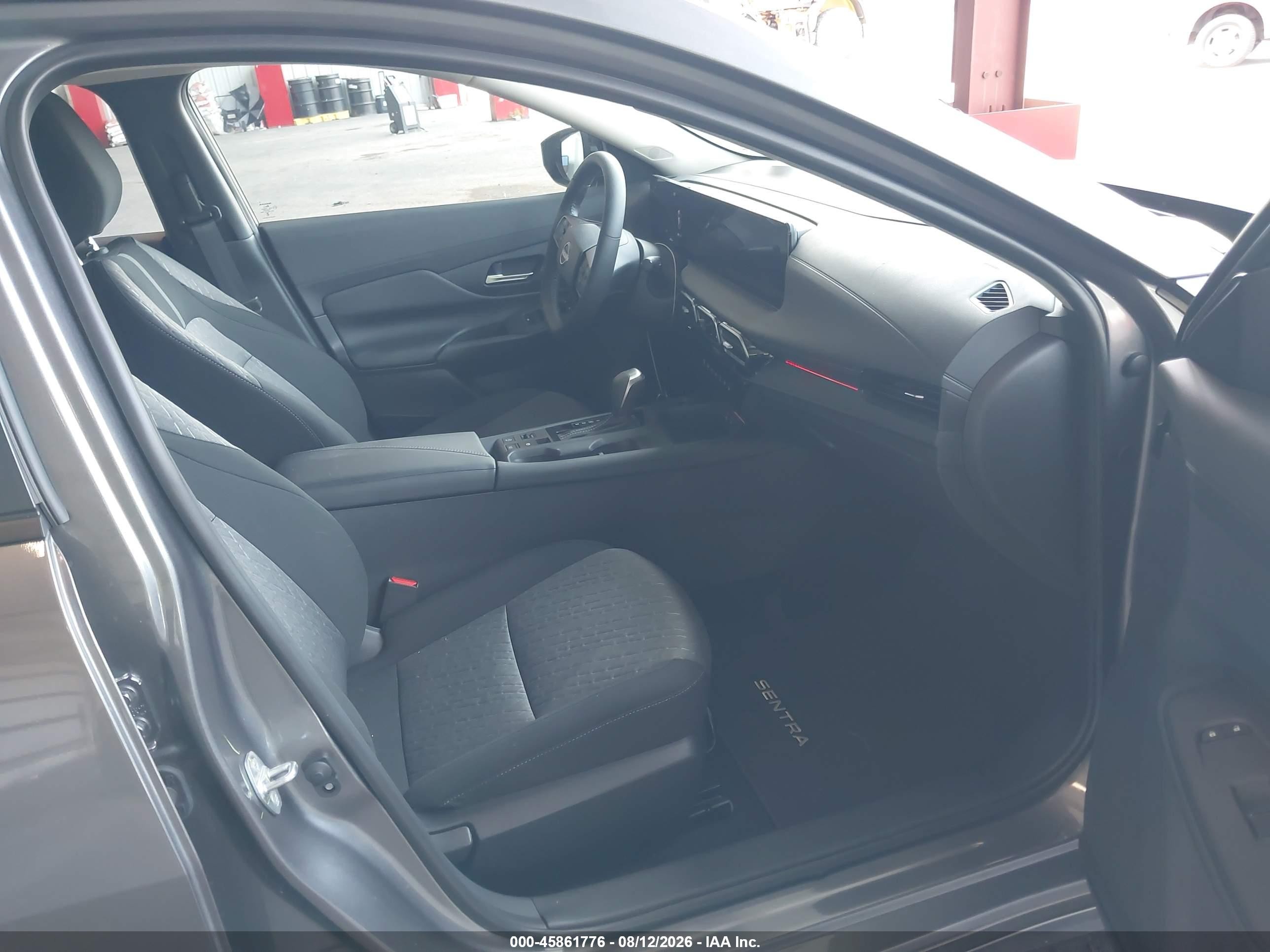 2026 Nissan Sentra Sv Серый vin: 3N1AB9CV9TY234953