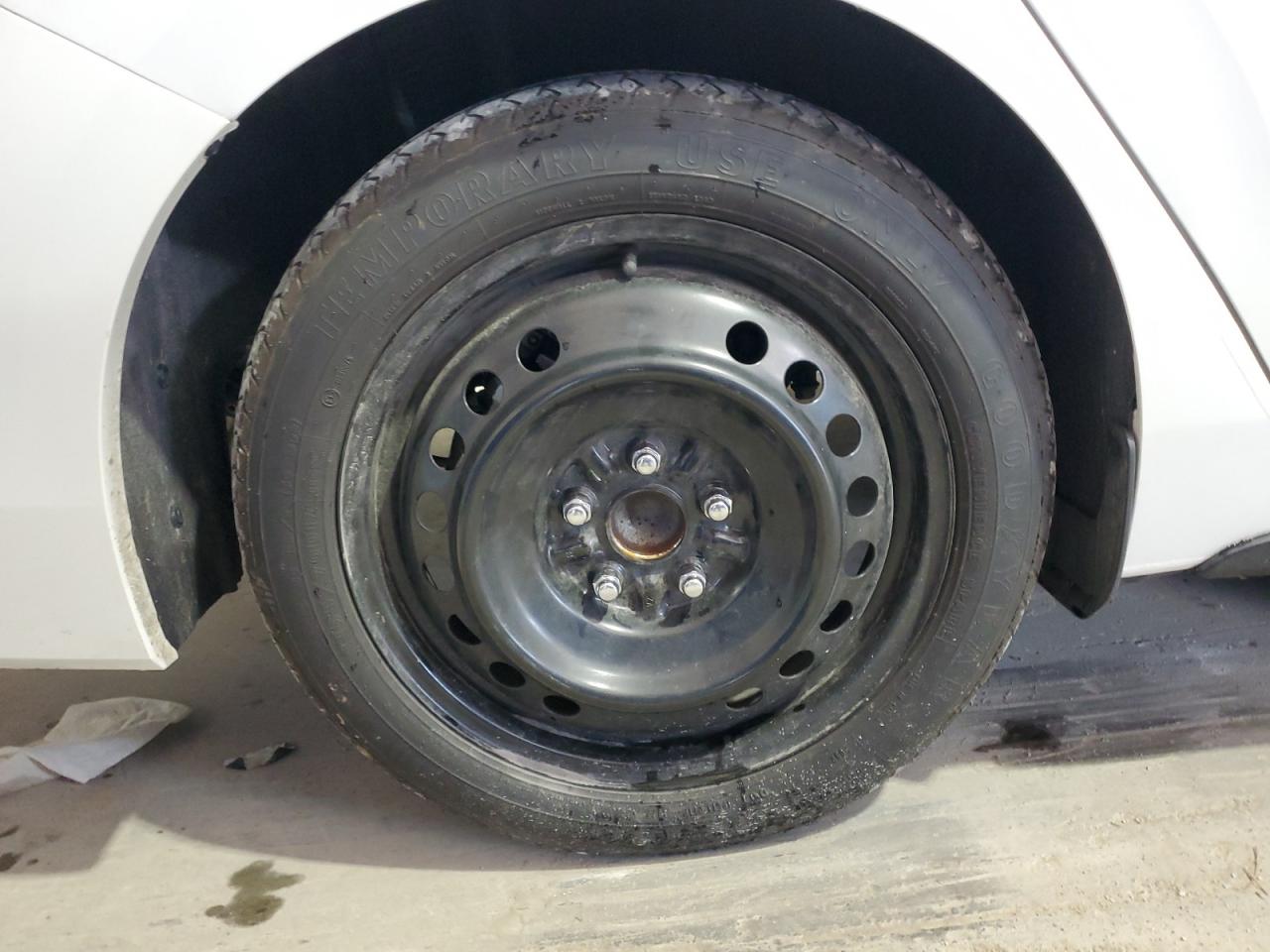 2026 Nissan Sentra Sr White vin: 3N1AB9DV1TY225663 Damage: Right Rear Wheel, Missing, Replacement Required