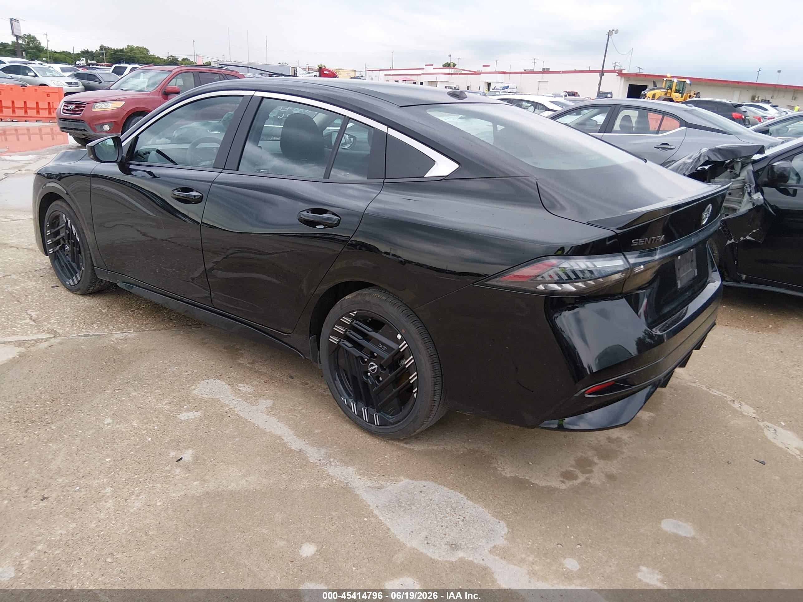 2026 Nissan Sentra Sr Black vin: 3N1AB9DV2TY253018