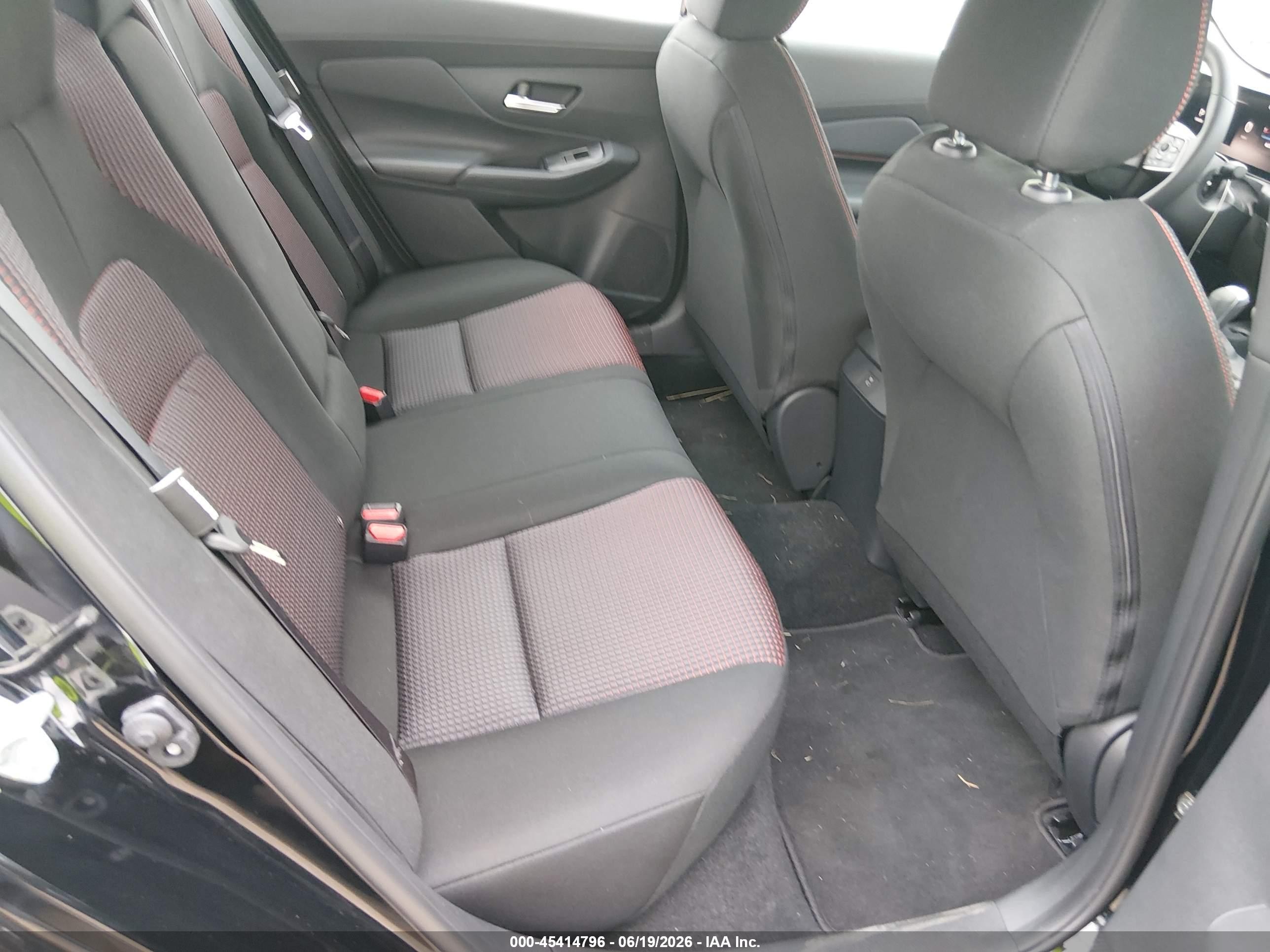 2026 Nissan Sentra Sr Black vin: 3N1AB9DV2TY253018