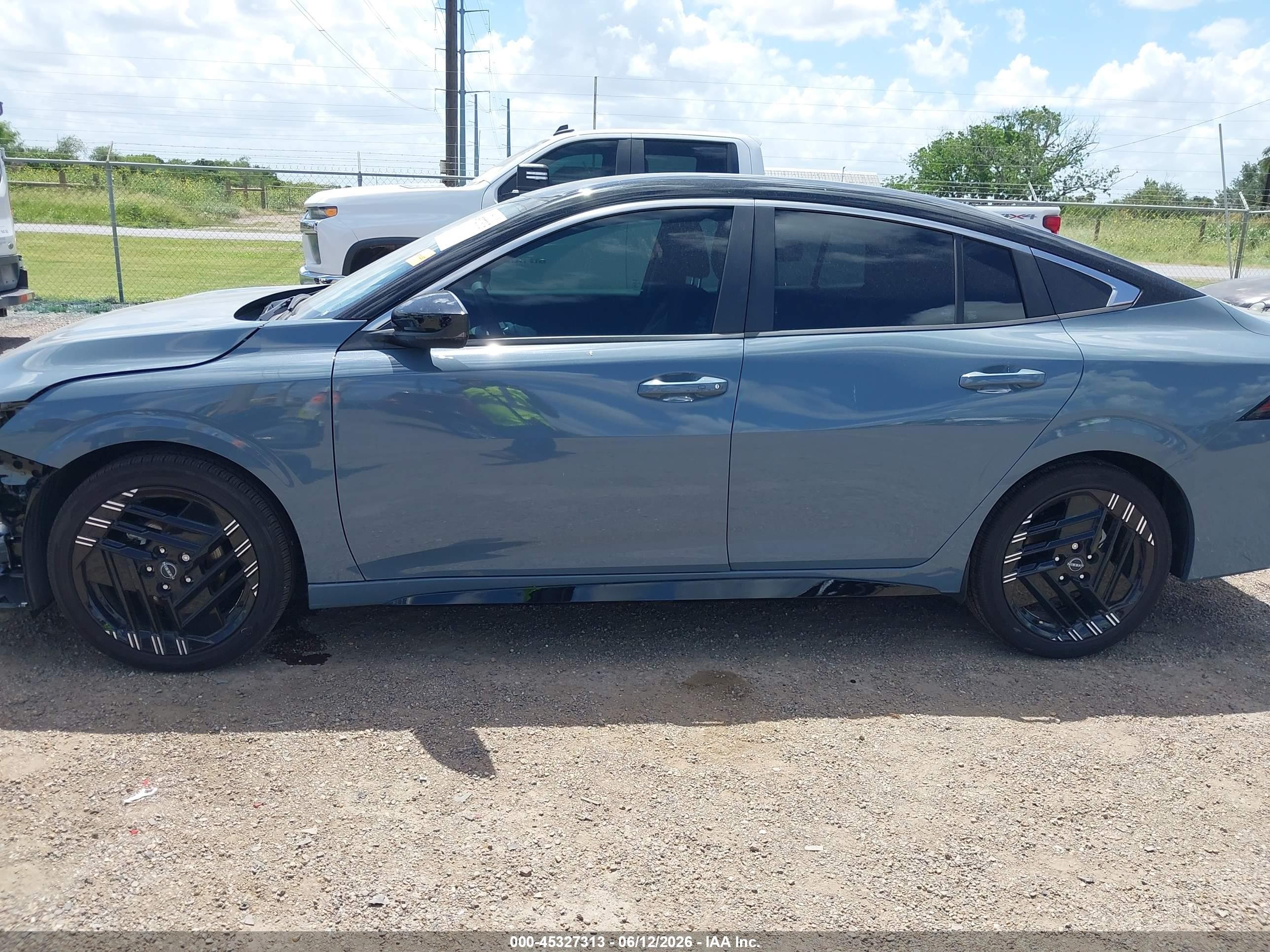 2026 Nissan Sentra Sr Blue vin: 3N1AB9DV2TY253746