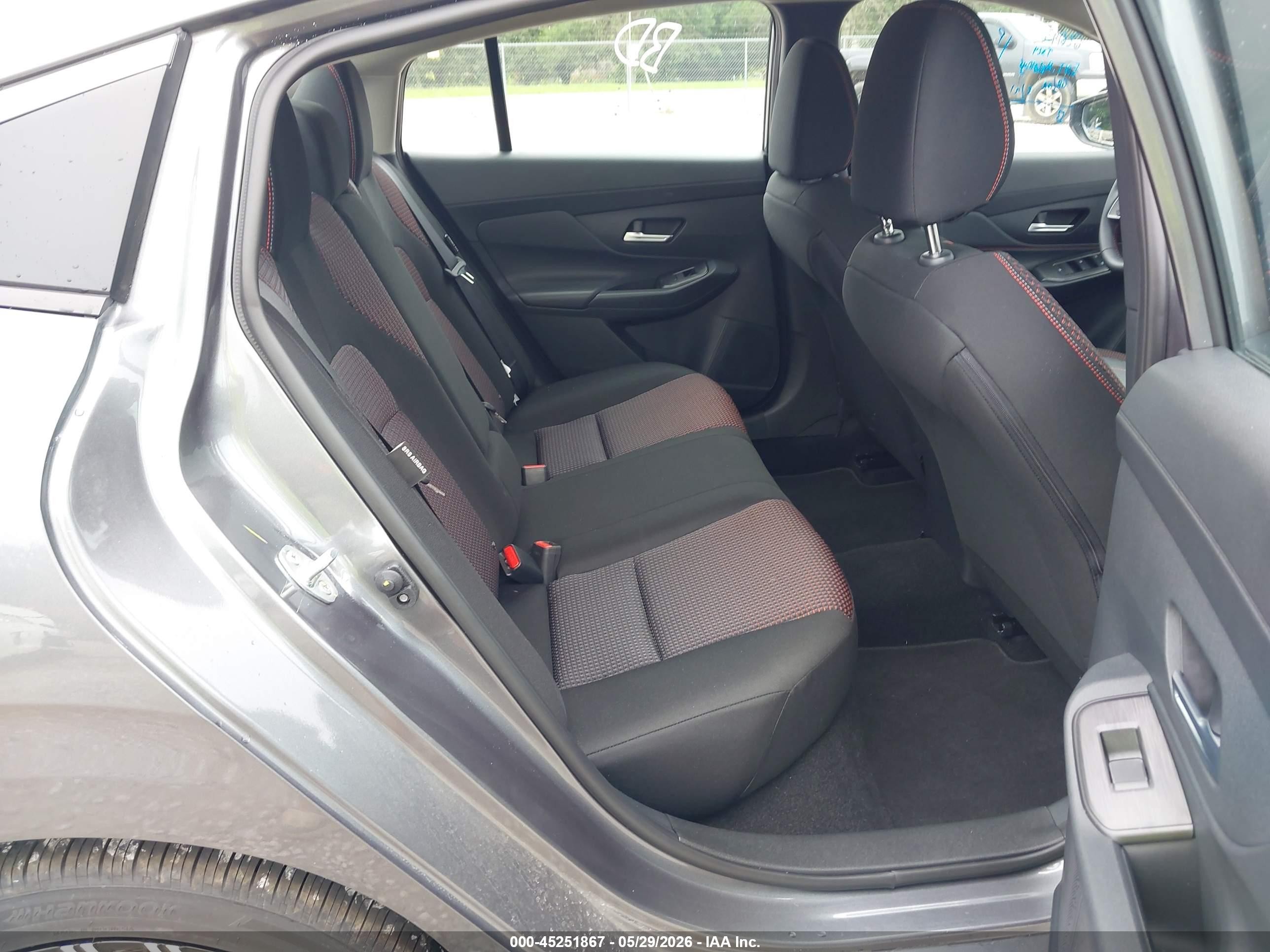 2026 Nissan Sentra Sr Gray vin: 3N1AB9DV2TY254055