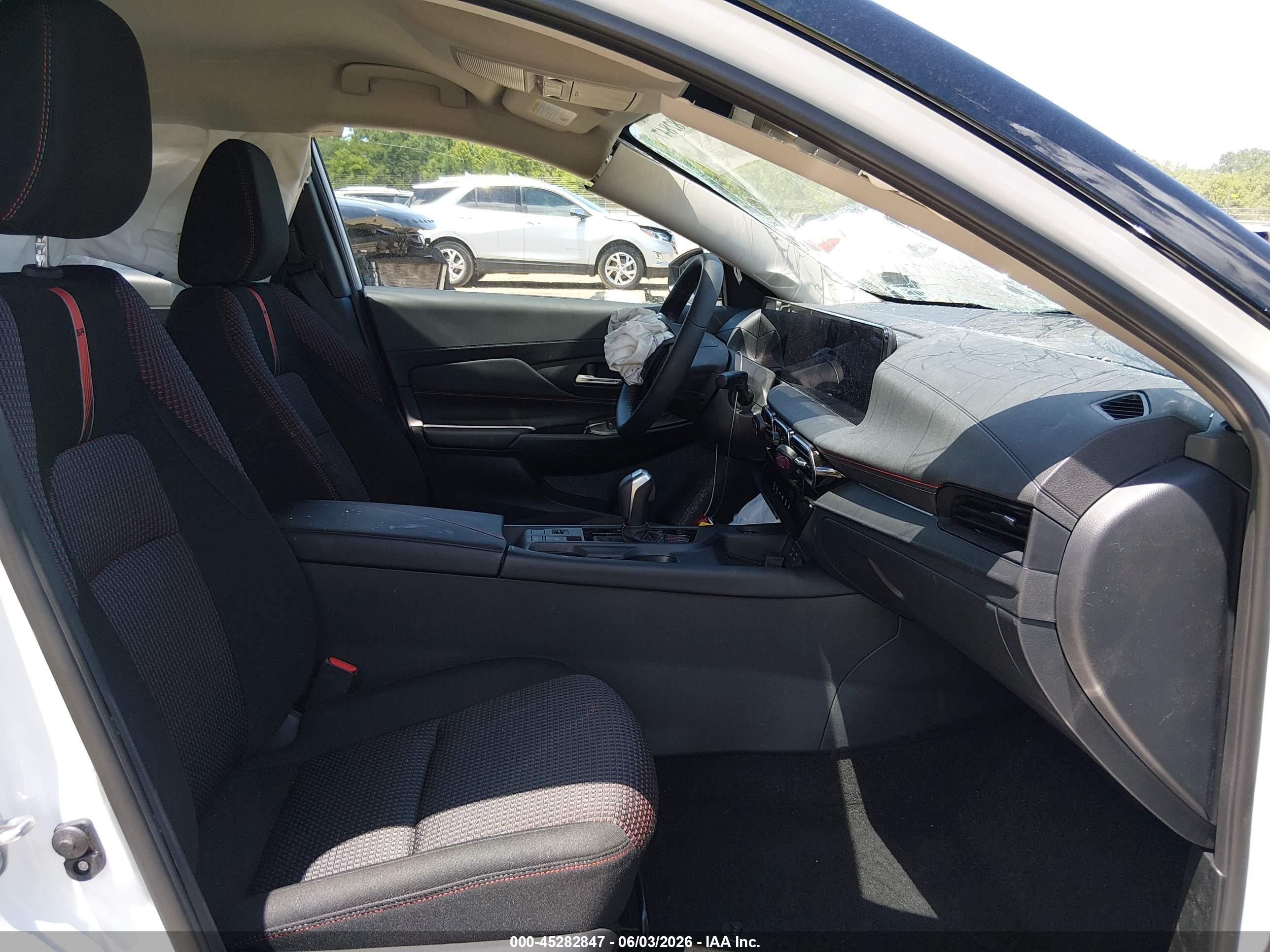 2026 Nissan Sentra Sr White vin: 3N1AB9DV6TY270744