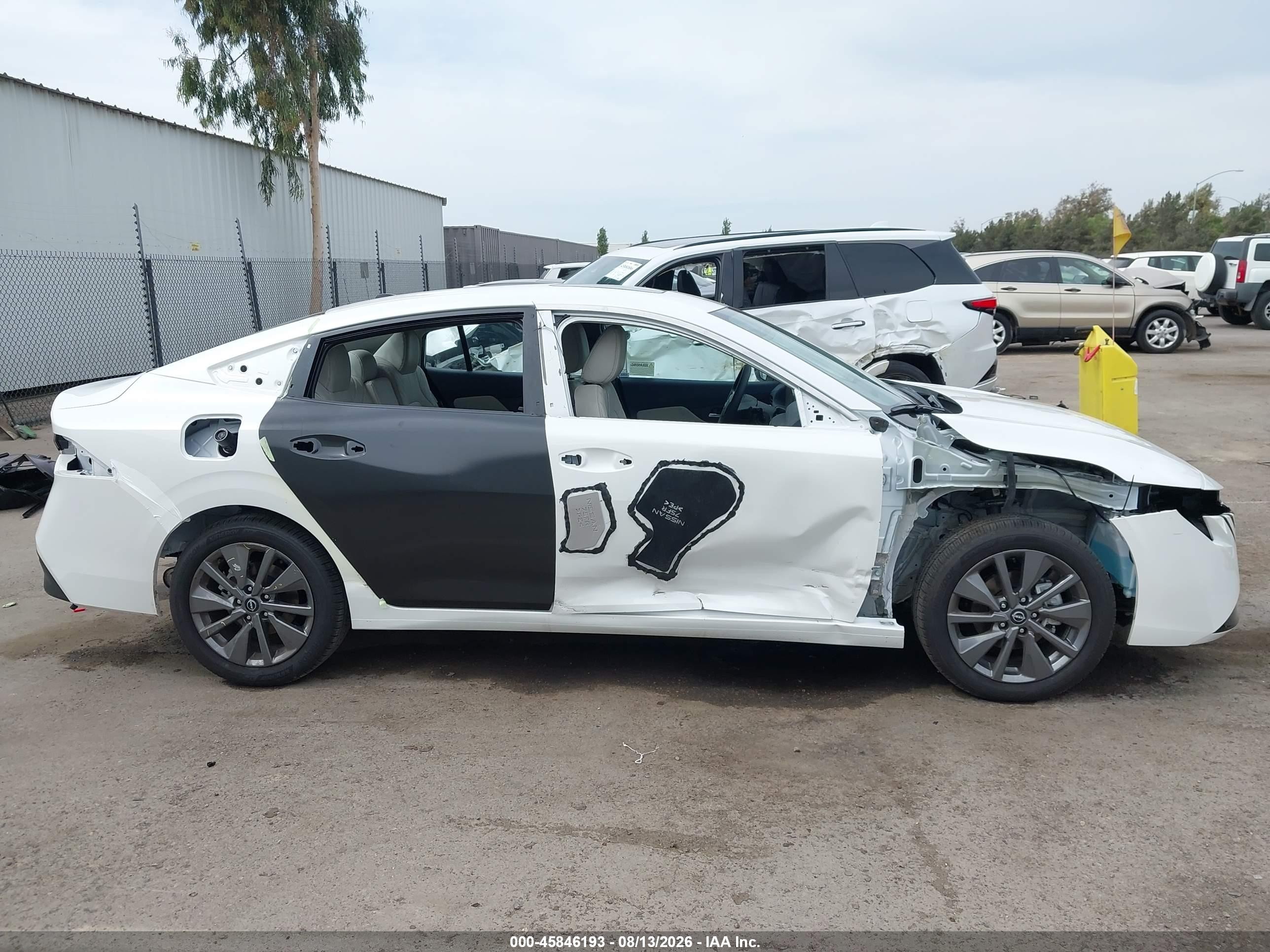 2026 Nissan Sentra Sl White vin: 3N1AB9EW7TY231815