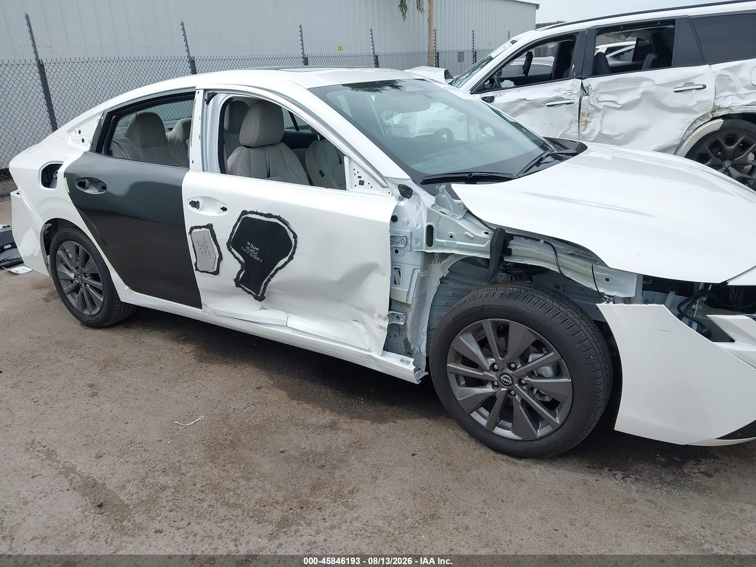 2026 Nissan Sentra Sl White vin: 3N1AB9EW7TY231815