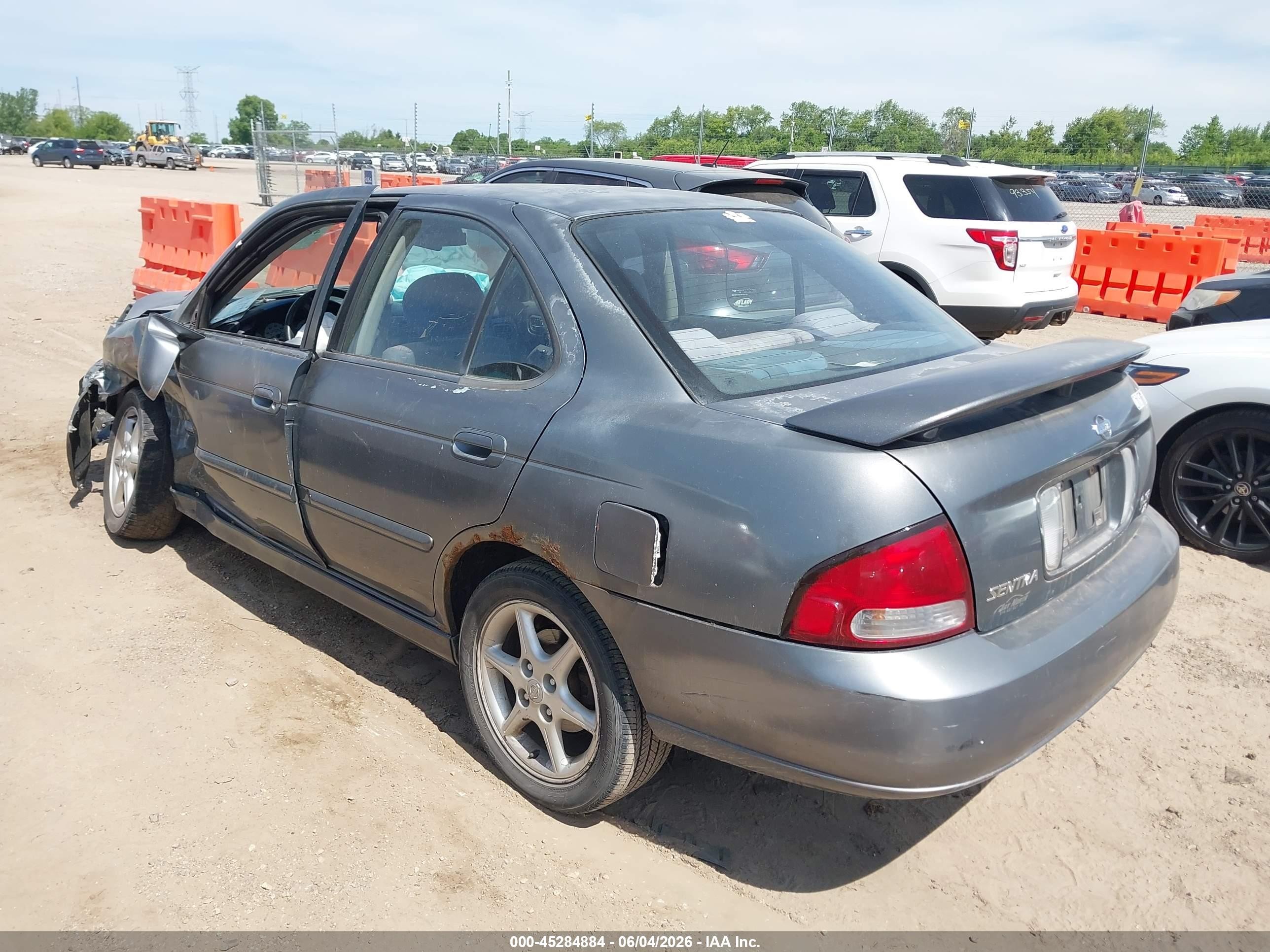 2000 Nissan Sentra Se Gray vin: 3N1BB51D4YL104686