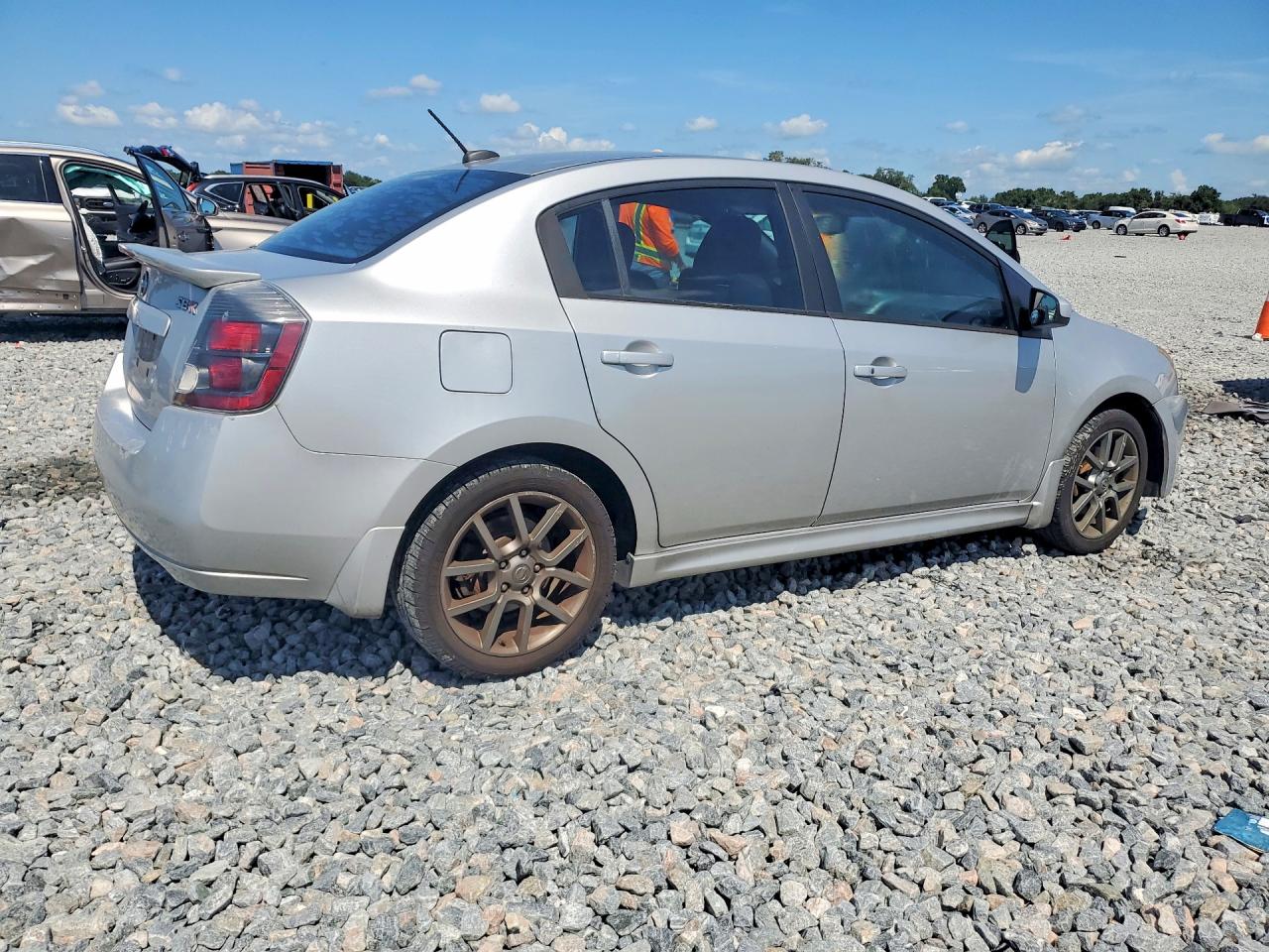 2011 Nissan Sentra Se-r Silver vin: 3N1BB6AP4BL694282