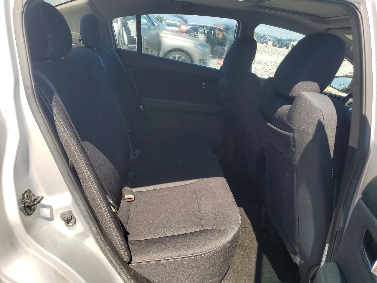 2011 Nissan Sentra Se-r Silver vin: 3N1BB6AP4BL694282