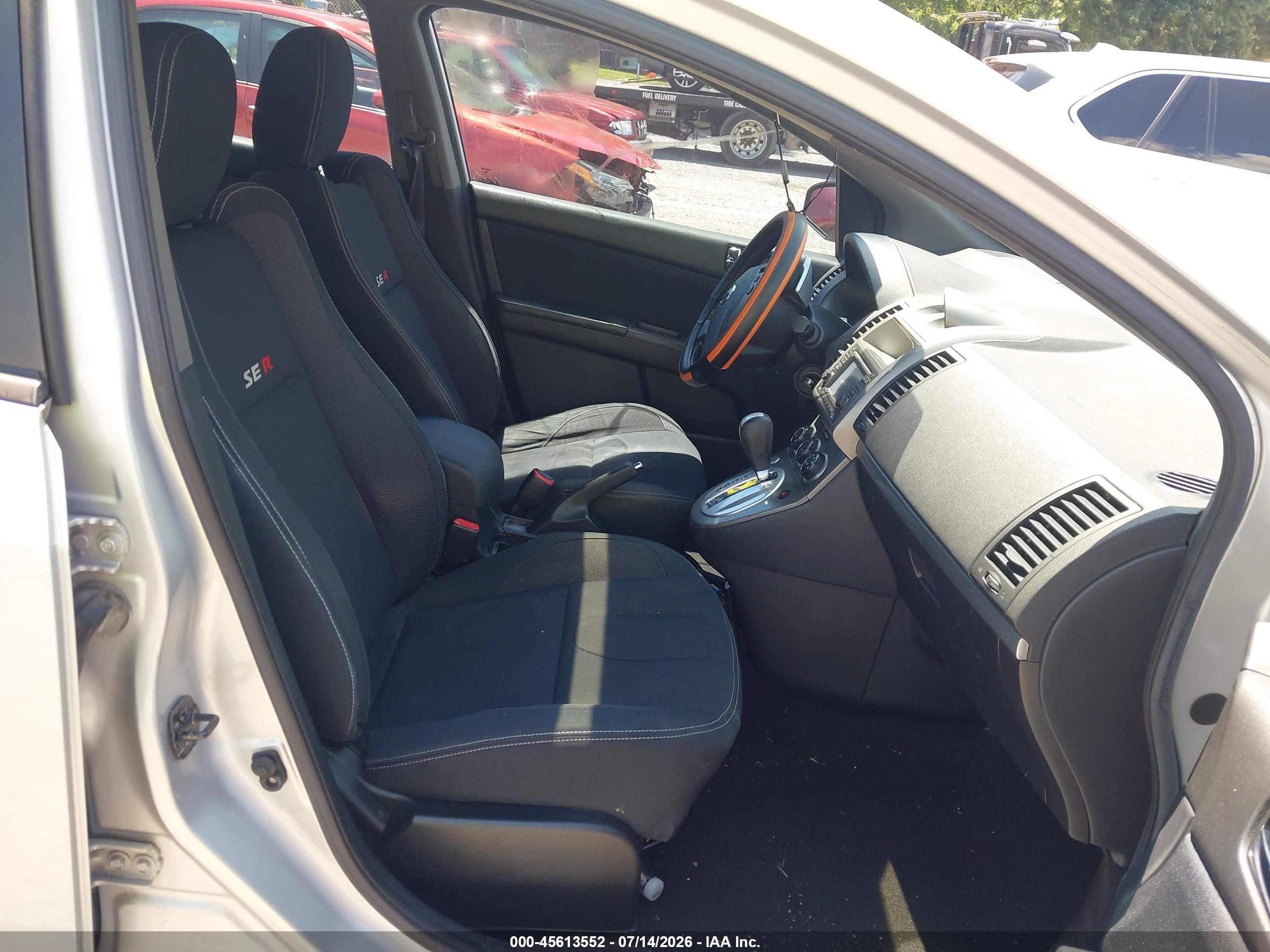 2012 Nissan Sentra Se-r Серебряный vin: 3N1BB6AP4CL655029