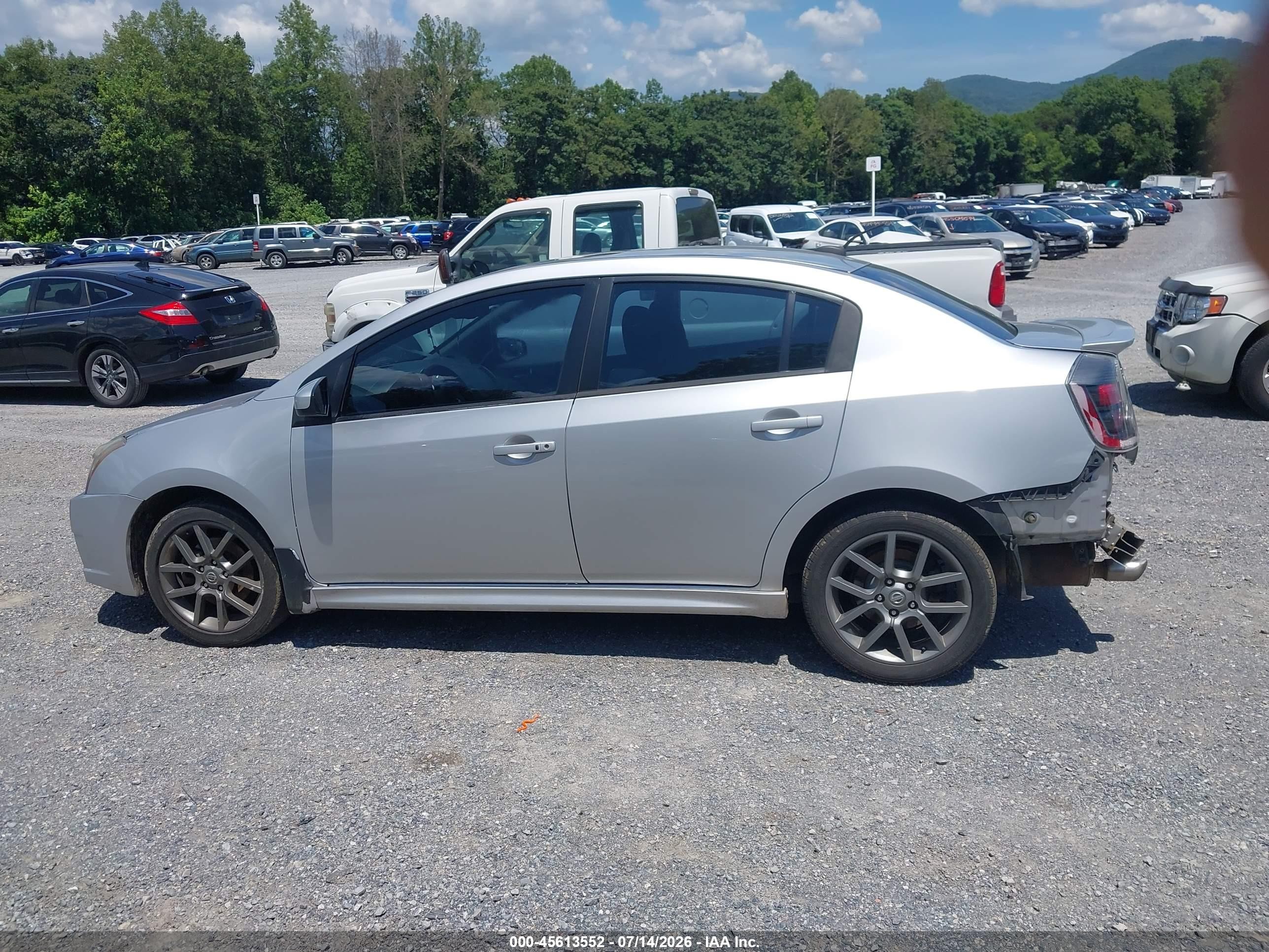 2012 Nissan Sentra Se-r Серебряный vin: 3N1BB6AP4CL655029