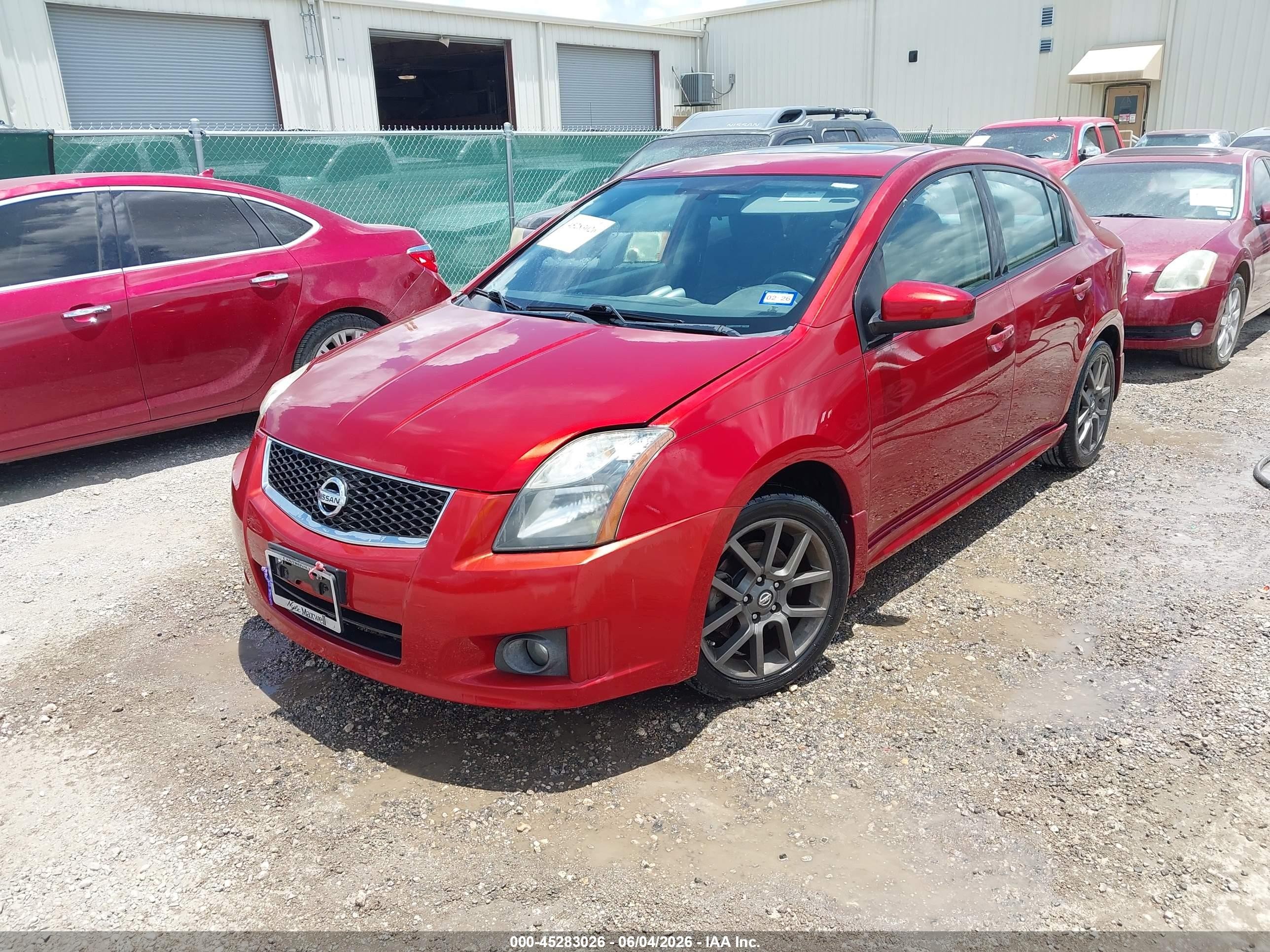 2011 Nissan Sentra Se-r Красный vin: 3N1BB6AP5BL621809