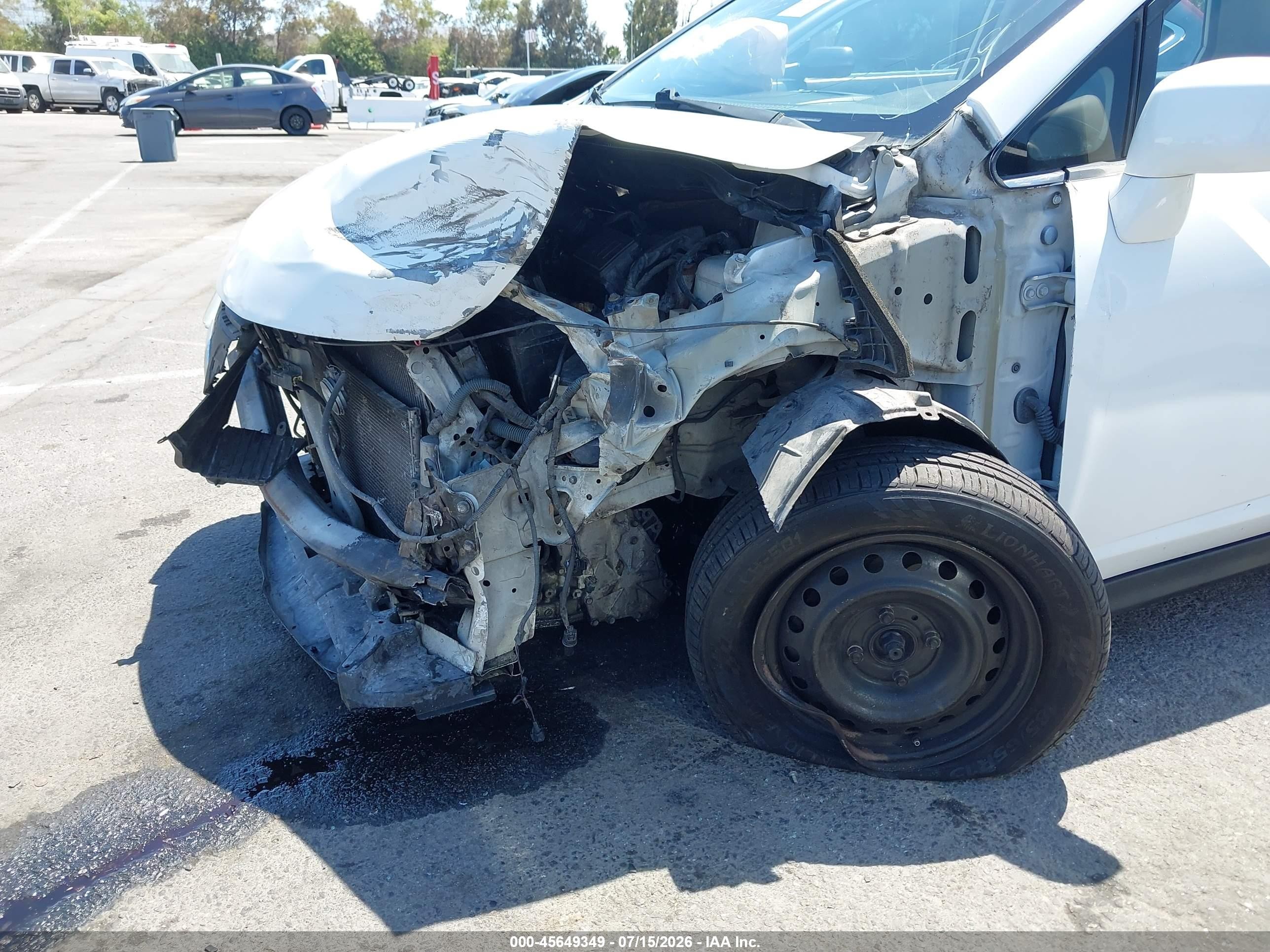 2008 Nissan Versa 1.8 S White vin: 3N1BC11E08L388459