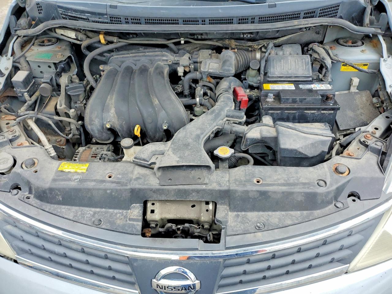 2008 Nissan Versa 1.8 S Серый vin: 3N1BC11E08L393774