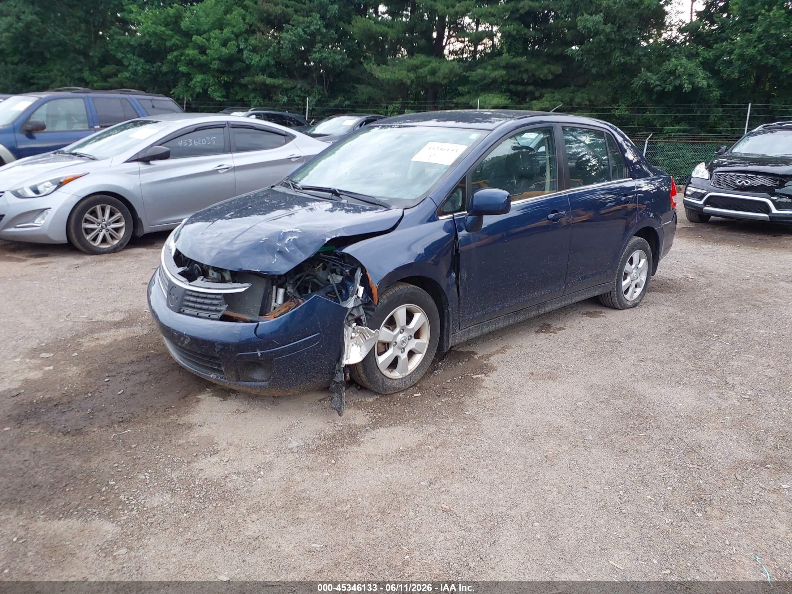 2008 Nissan Versa 1.8sl Blue vin: 3N1BC11E08L395699