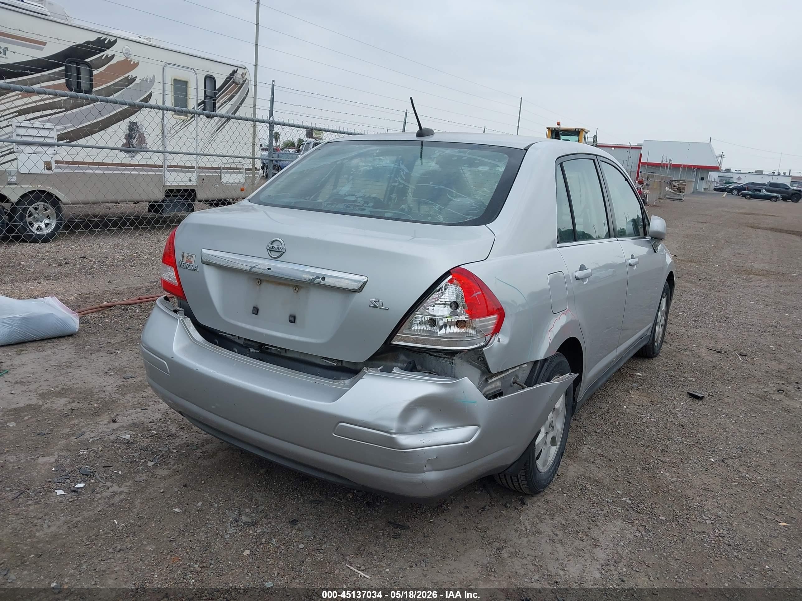 2009 Nissan Versa 1.8sl Silver vin: 3N1BC11E09L355303