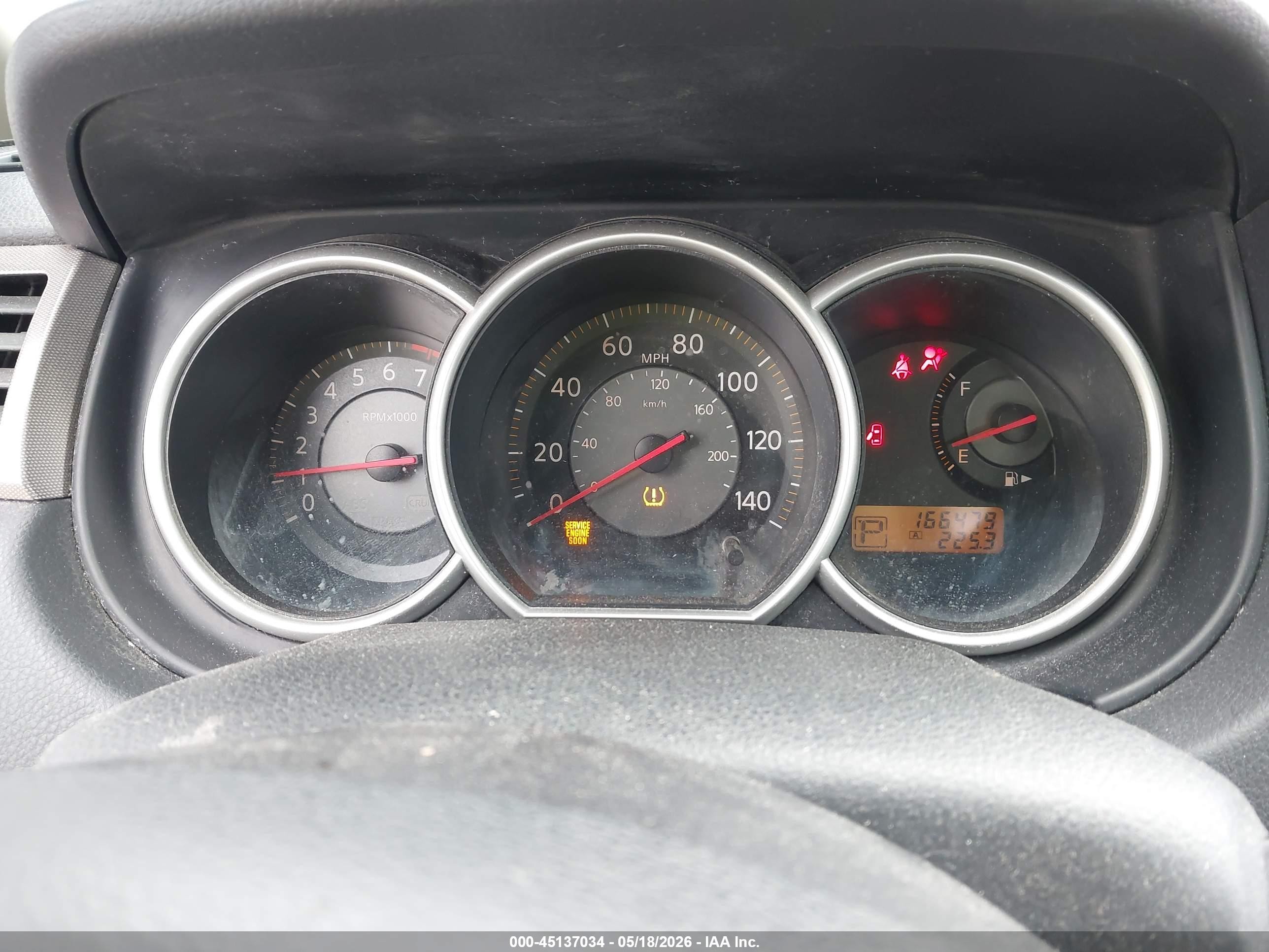 2009 Nissan Versa 1.8sl Silver vin: 3N1BC11E09L355303