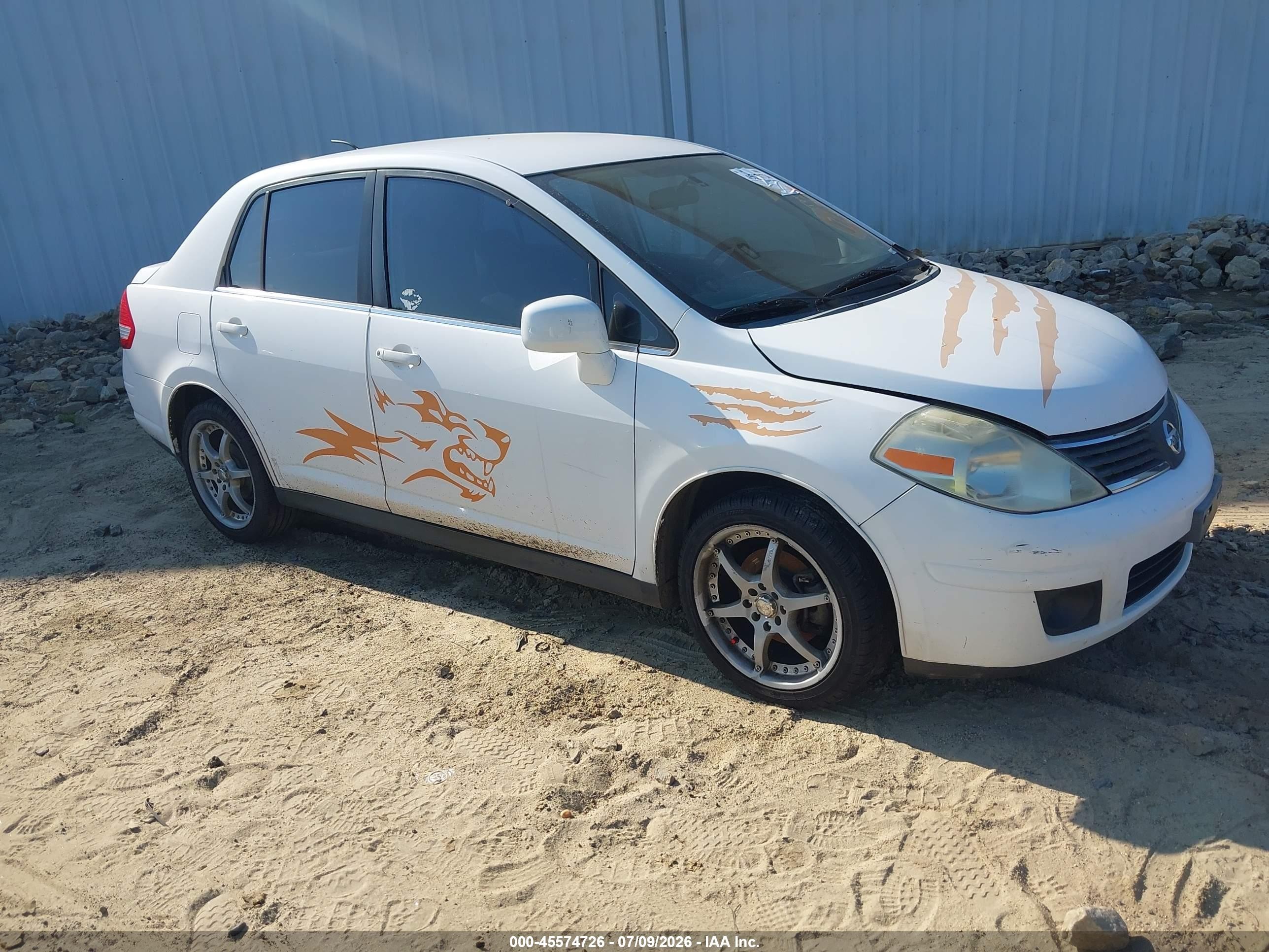 2008 Nissan Versa 1.8 S White vin: 3N1BC11E18L399387