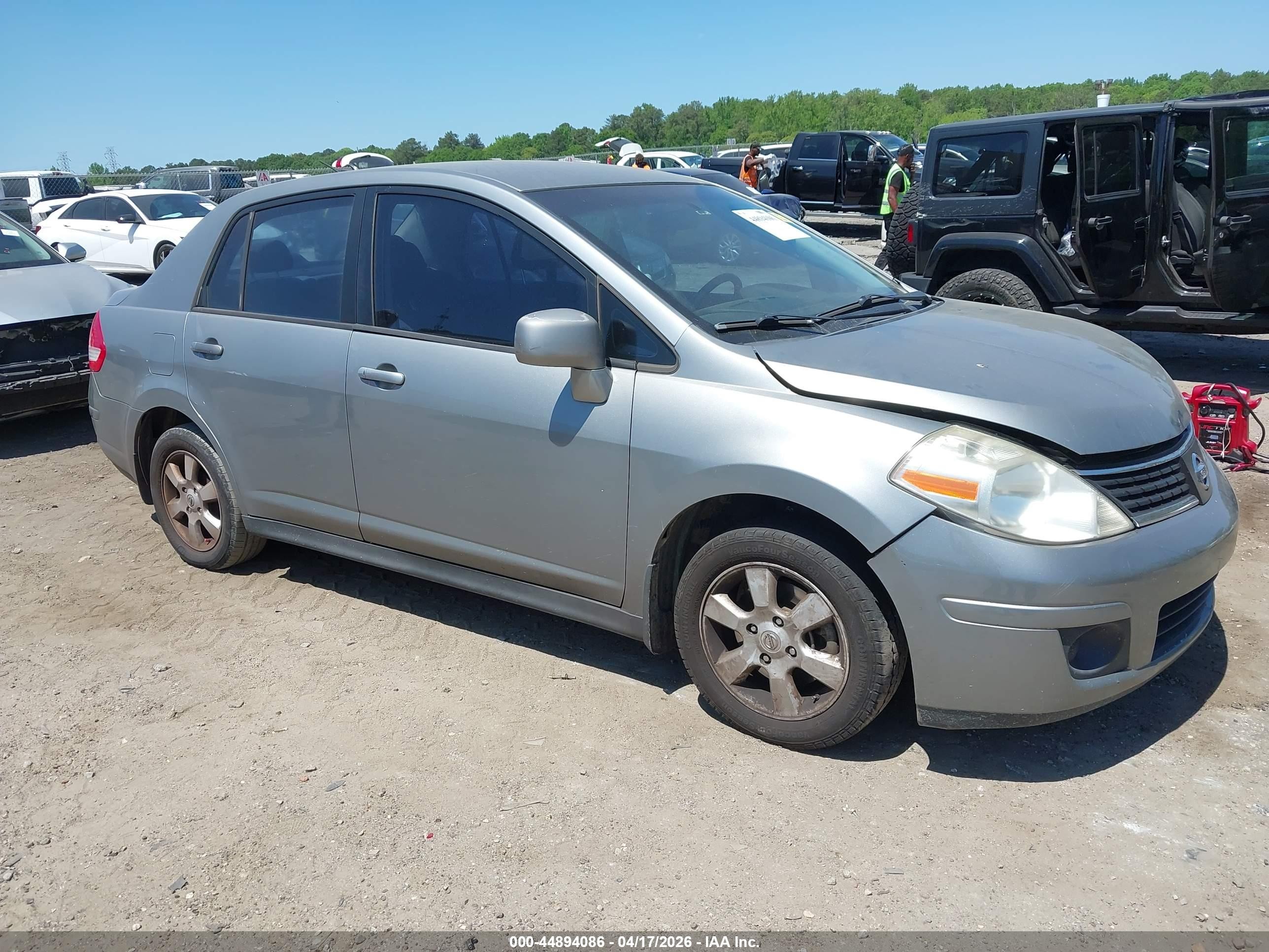 2009 Nissan Versa 1.8sl Silver vin: 3N1BC11E19L396992
