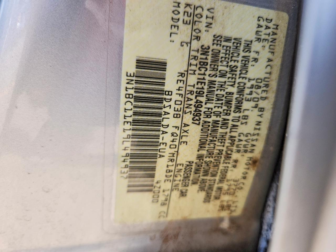2009 Nissan Versa 1.8 S Серебряный vin: 3N1BC11E19L494937