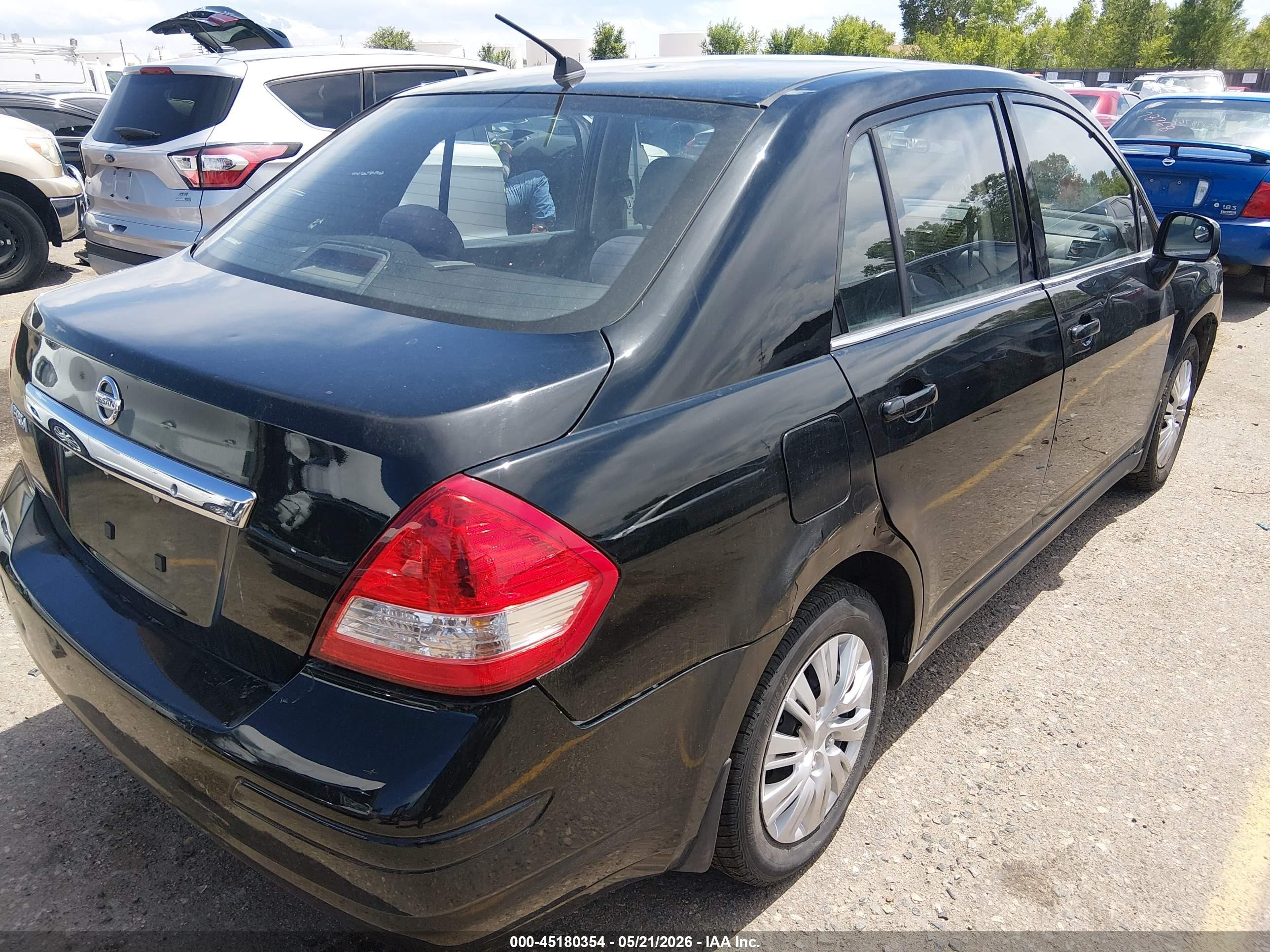 2009 Nissan Versa 1.8s Черный vin: 3N1BC11E29L352466