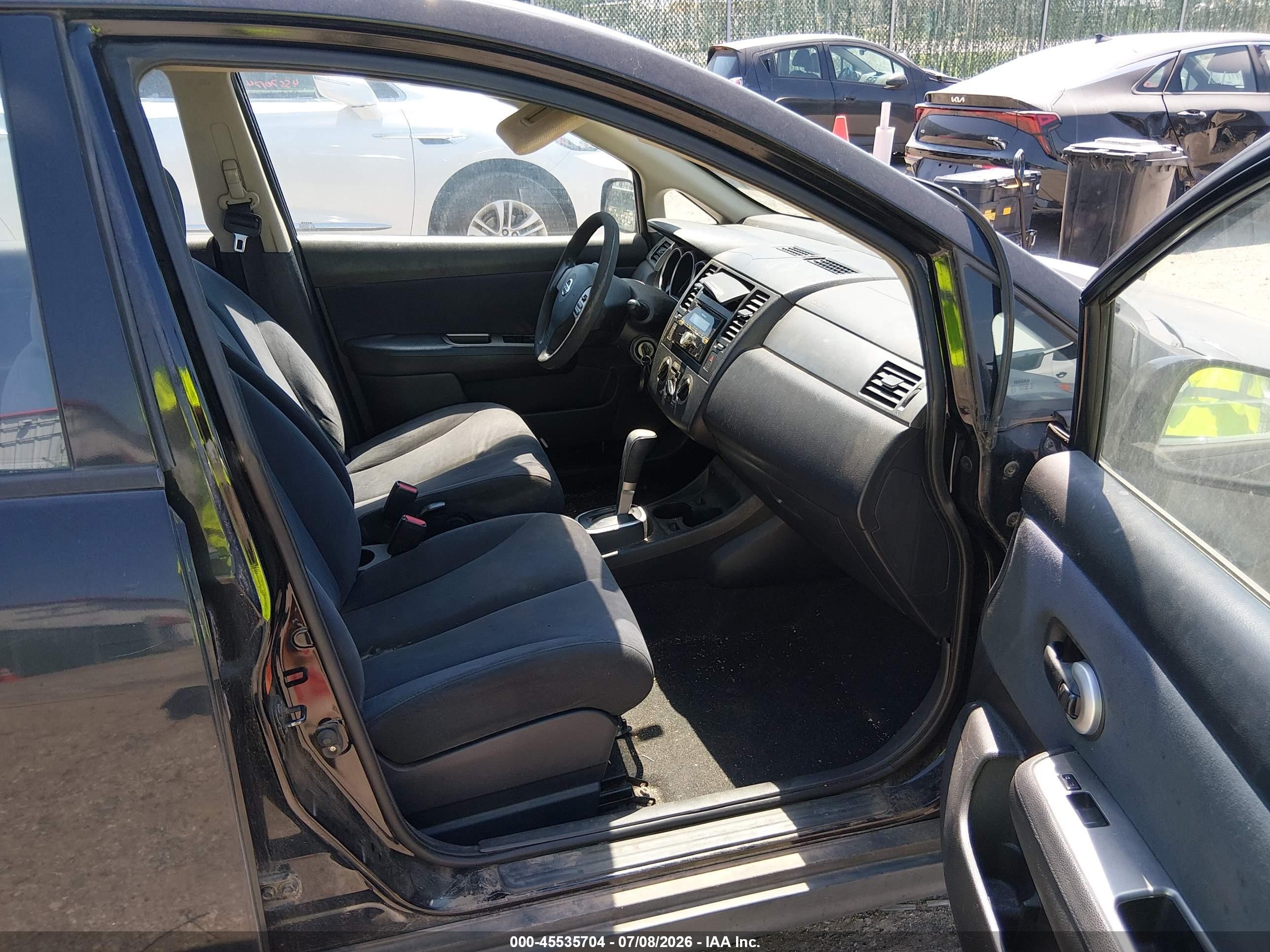 2009 Nissan Versa 1.8s Black vin: 3N1BC11E29L412004