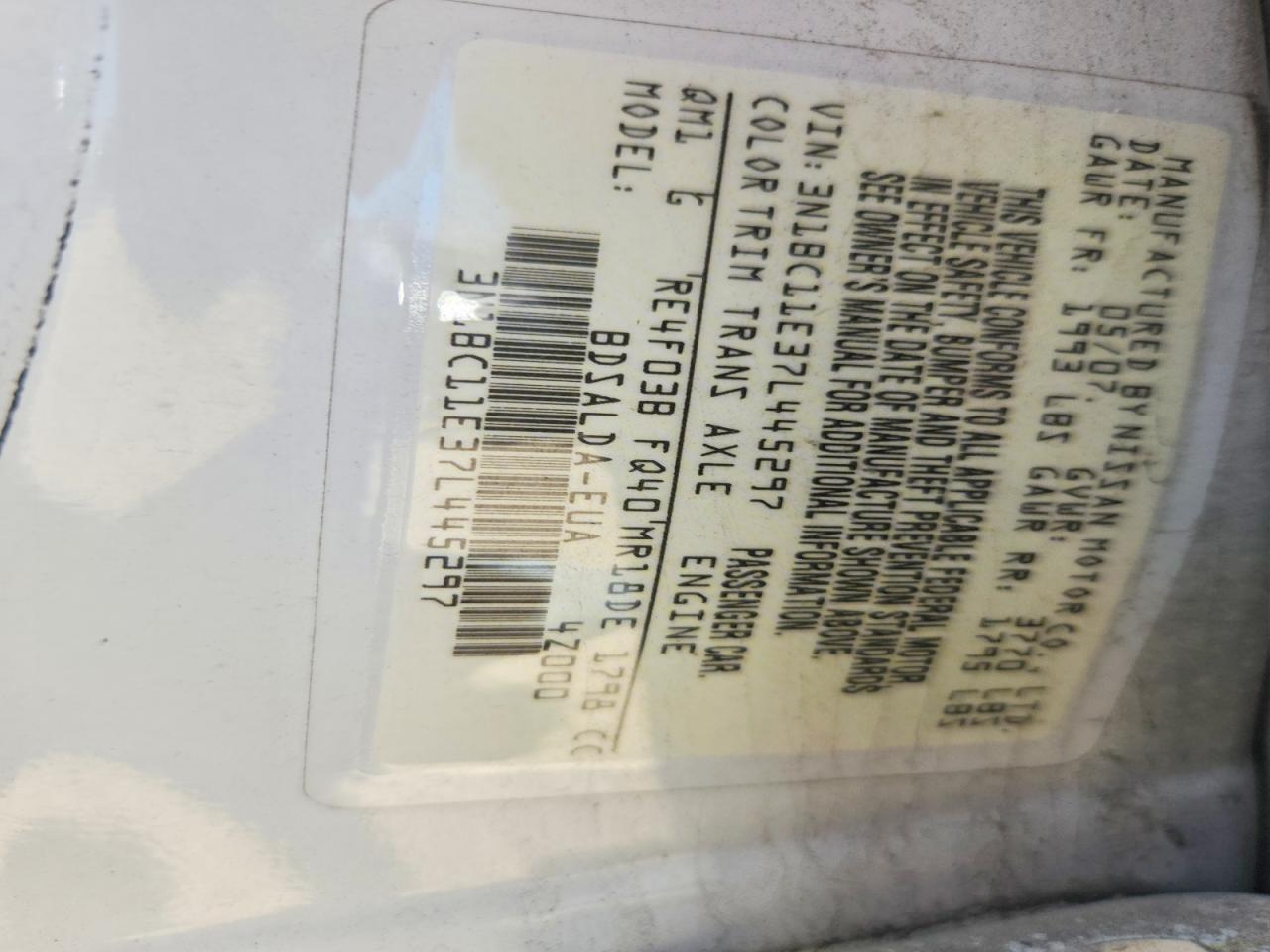 2007 Nissan Versa 1.8 S White vin: 3N1BC11E37L445297