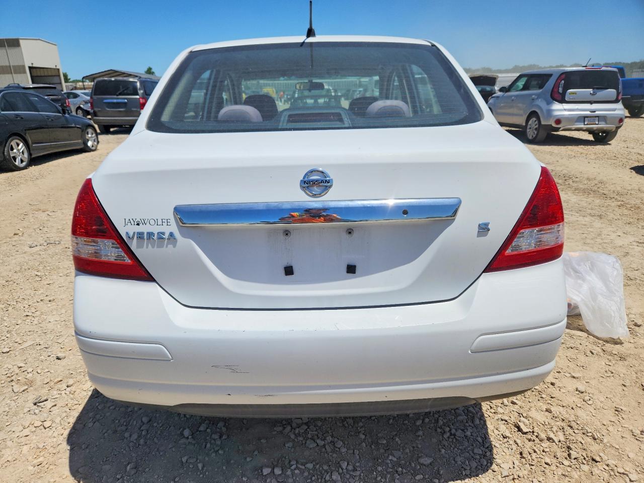 2007 Nissan Versa 1.8 S White vin: 3N1BC11E37L445297