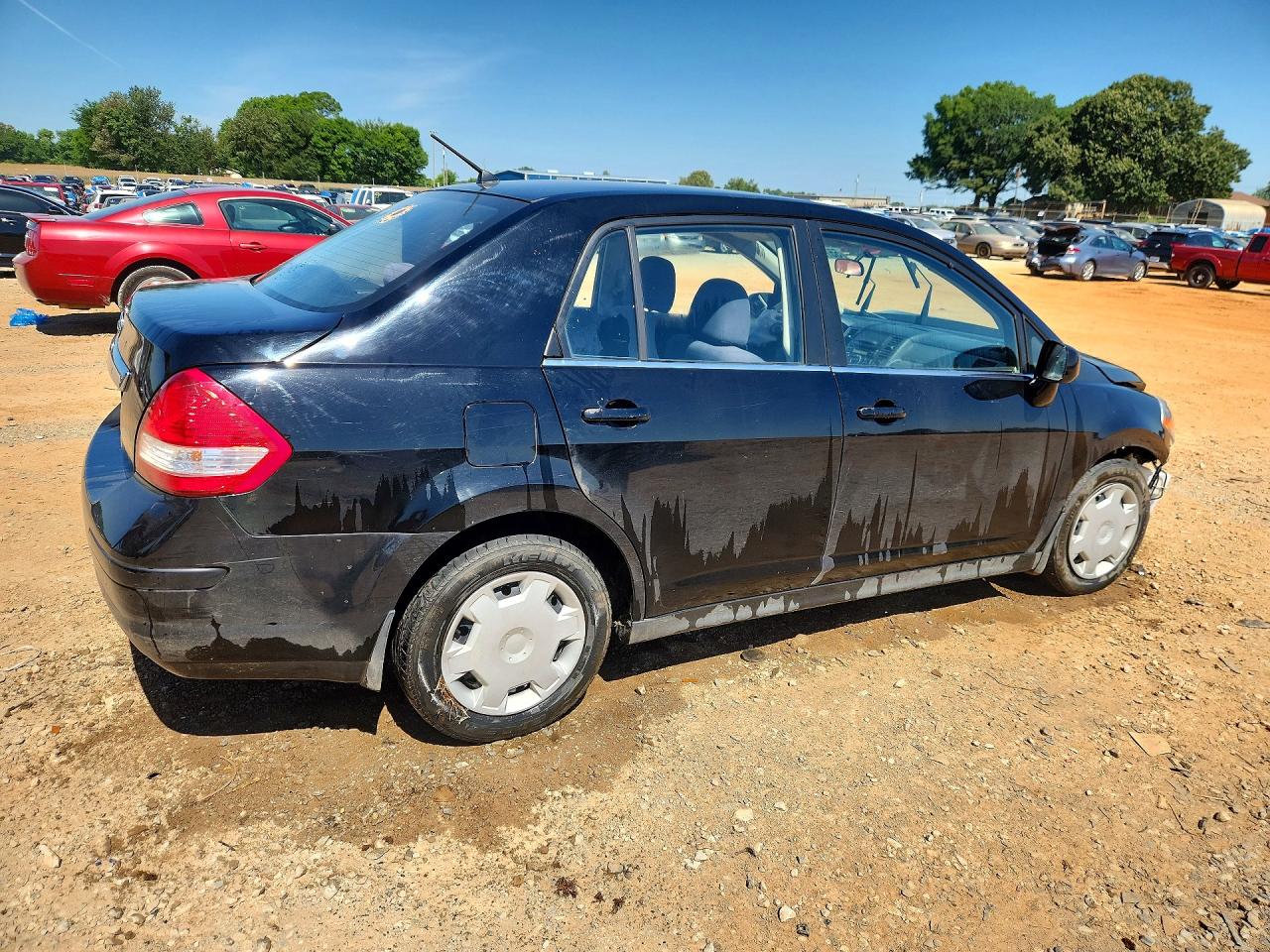 2008 Nissan Versa 1.8 S Black vin: 3N1BC11E38L360638