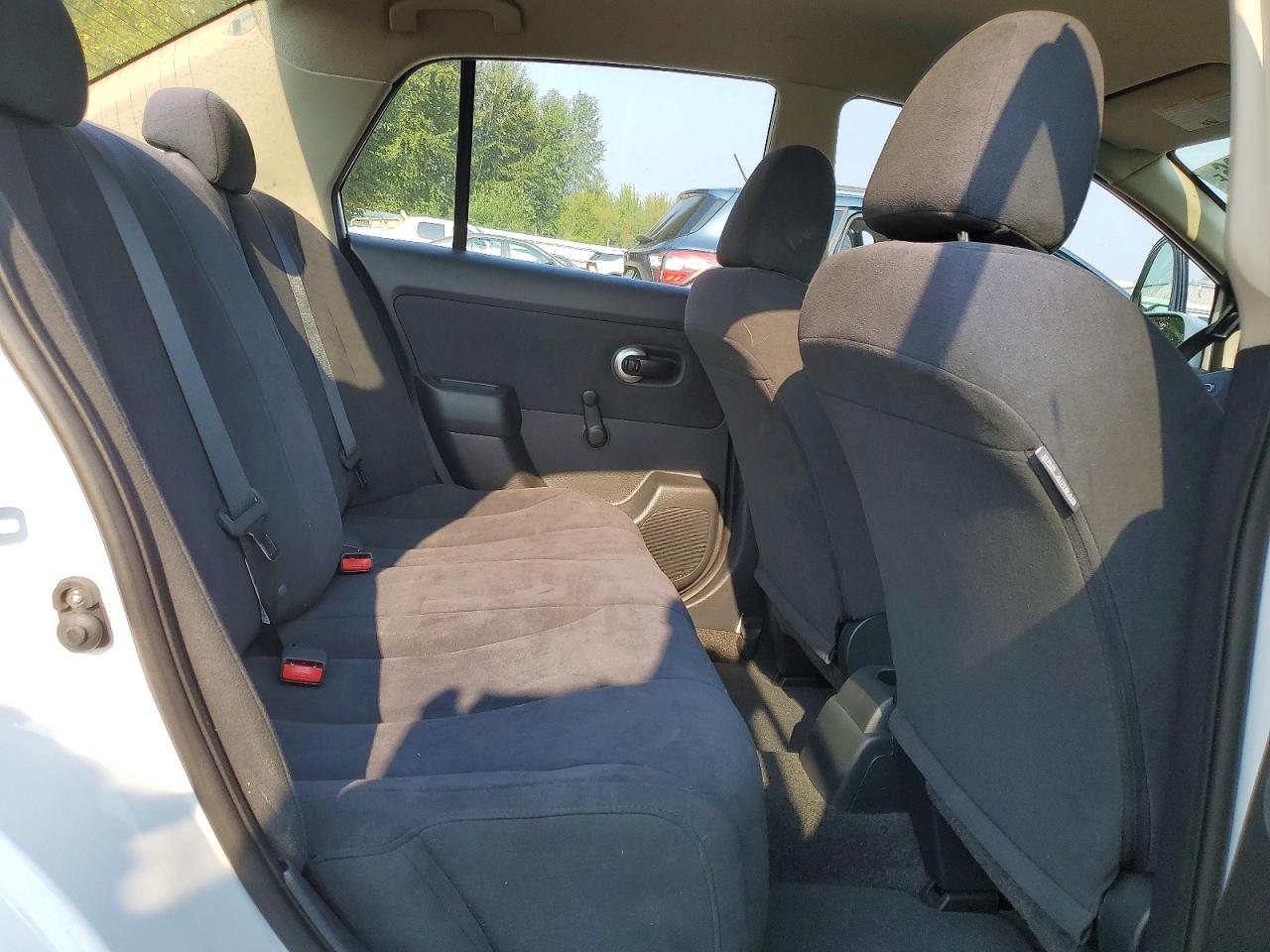 2008 Nissan Versa 1.8 S White vin: 3N1BC11E38L388990