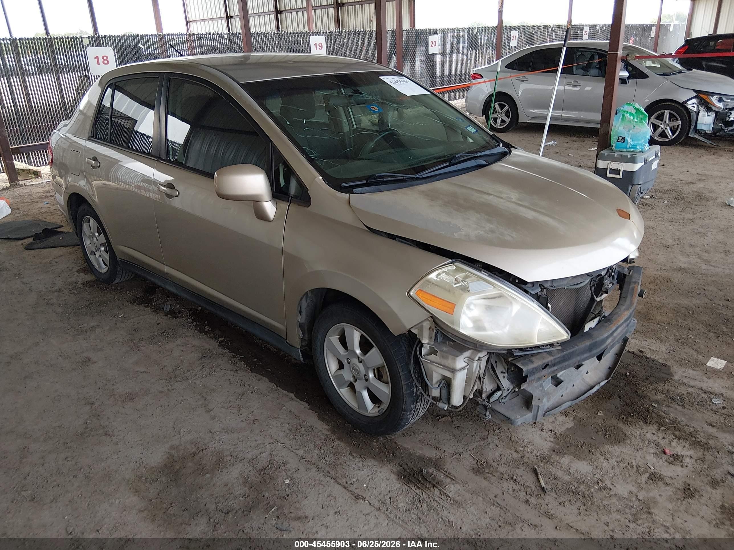 2009 Nissan Versa 1.8sl Gold vin: 3N1BC11E39L476231