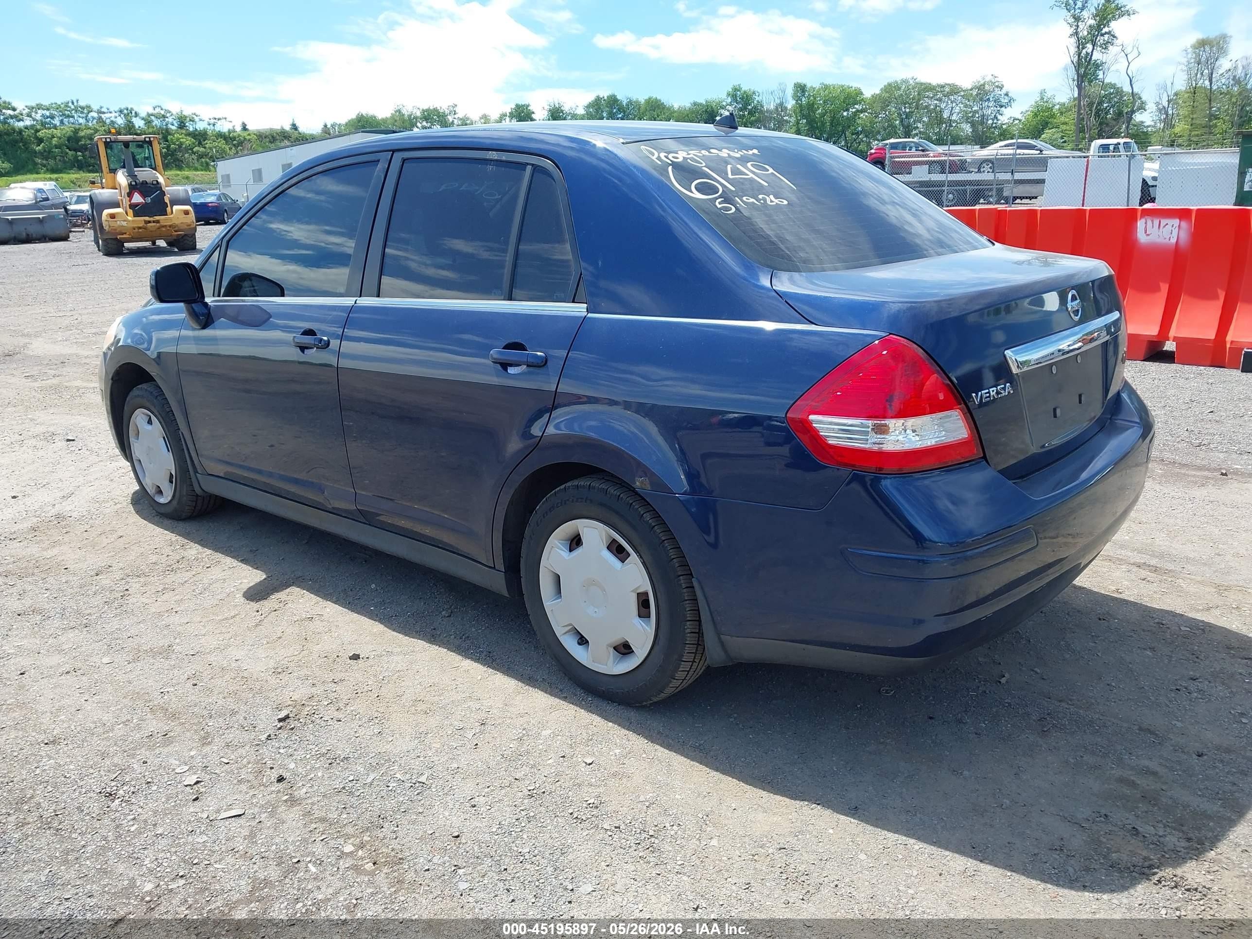 2008 Nissan Versa 1.8s Blue vin: 3N1BC11E48L368554