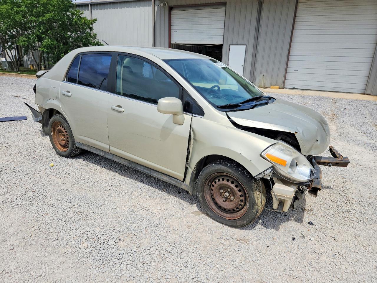 2008 Nissan Versa 1.8 S Tan vin: 3N1BC11E48L433712