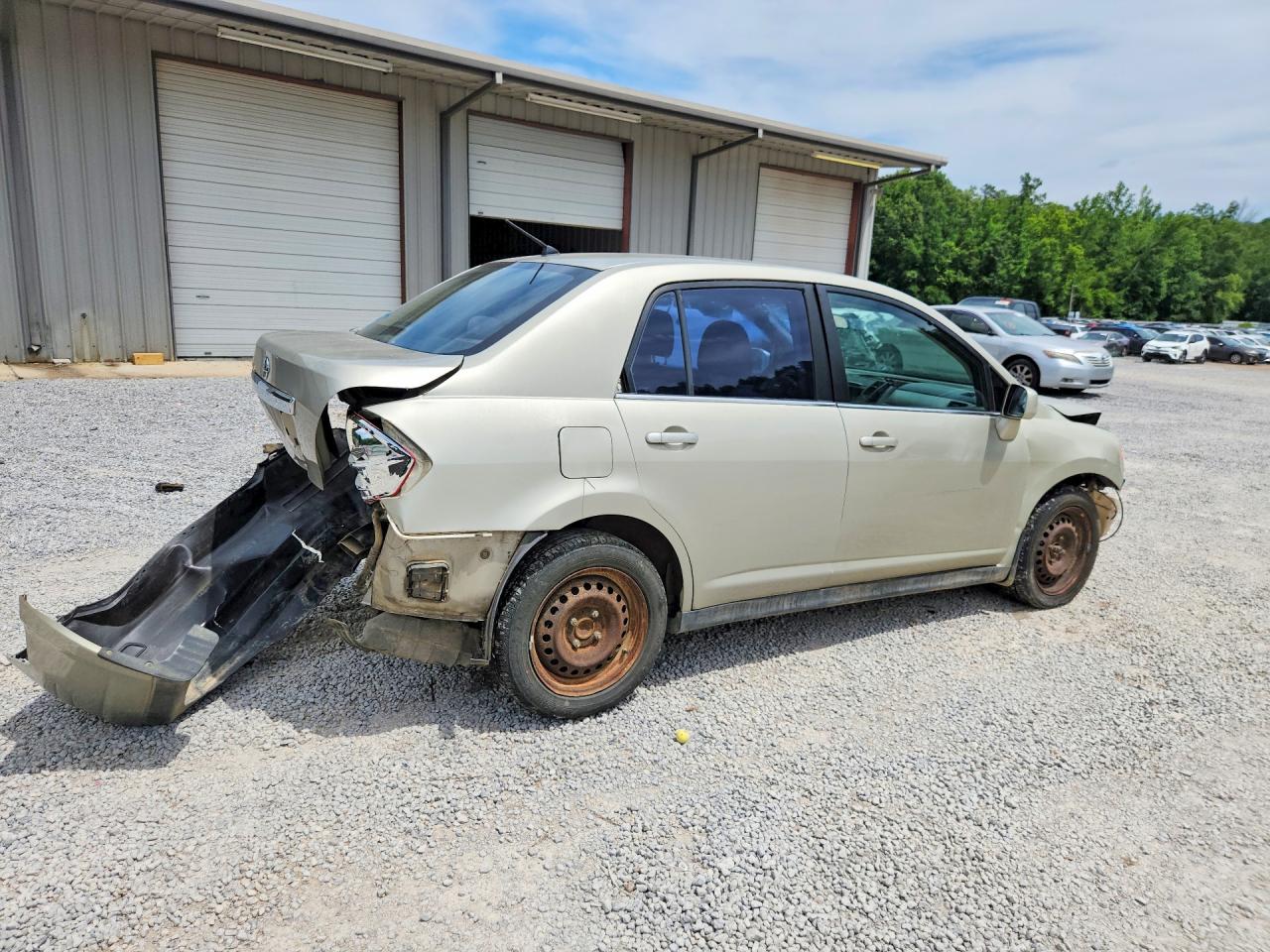 2008 Nissan Versa 1.8 S Tan vin: 3N1BC11E48L433712
