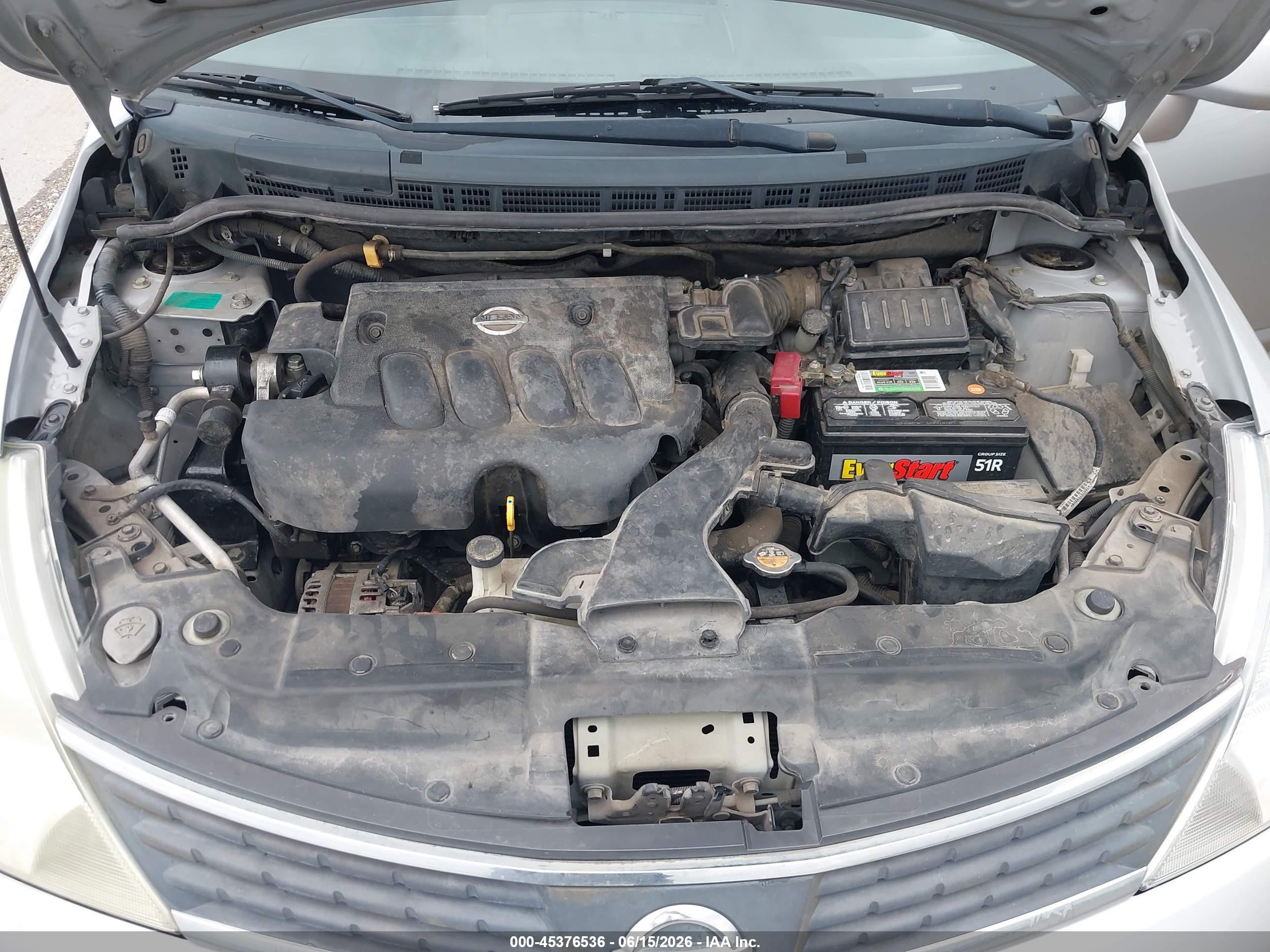 2008 Nissan Versa 1.8 S Серебряный vin: 3N1BC11E48L454009