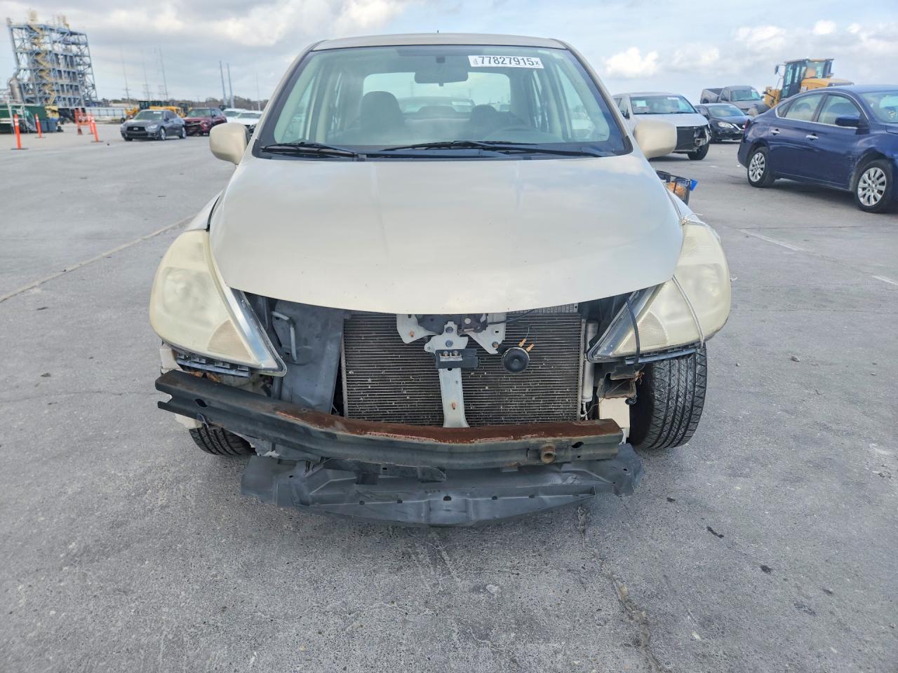 2009 Nissan Versa S Gold vin: 3N1BC11E49L470888