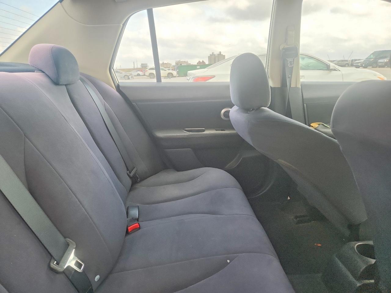 2009 Nissan Versa S Gold vin: 3N1BC11E49L470888