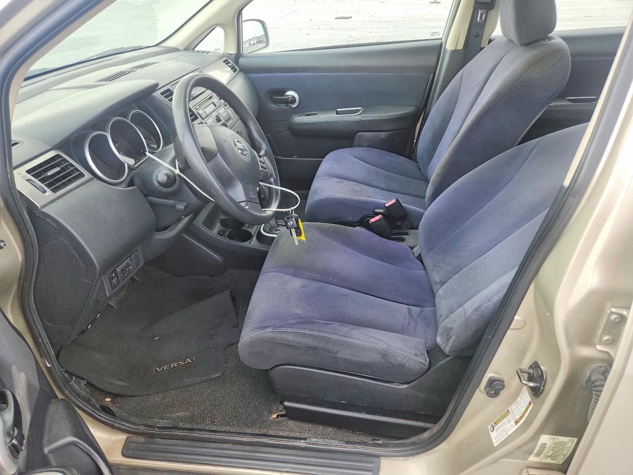 2009 Nissan Versa S Gold vin: 3N1BC11E49L470888