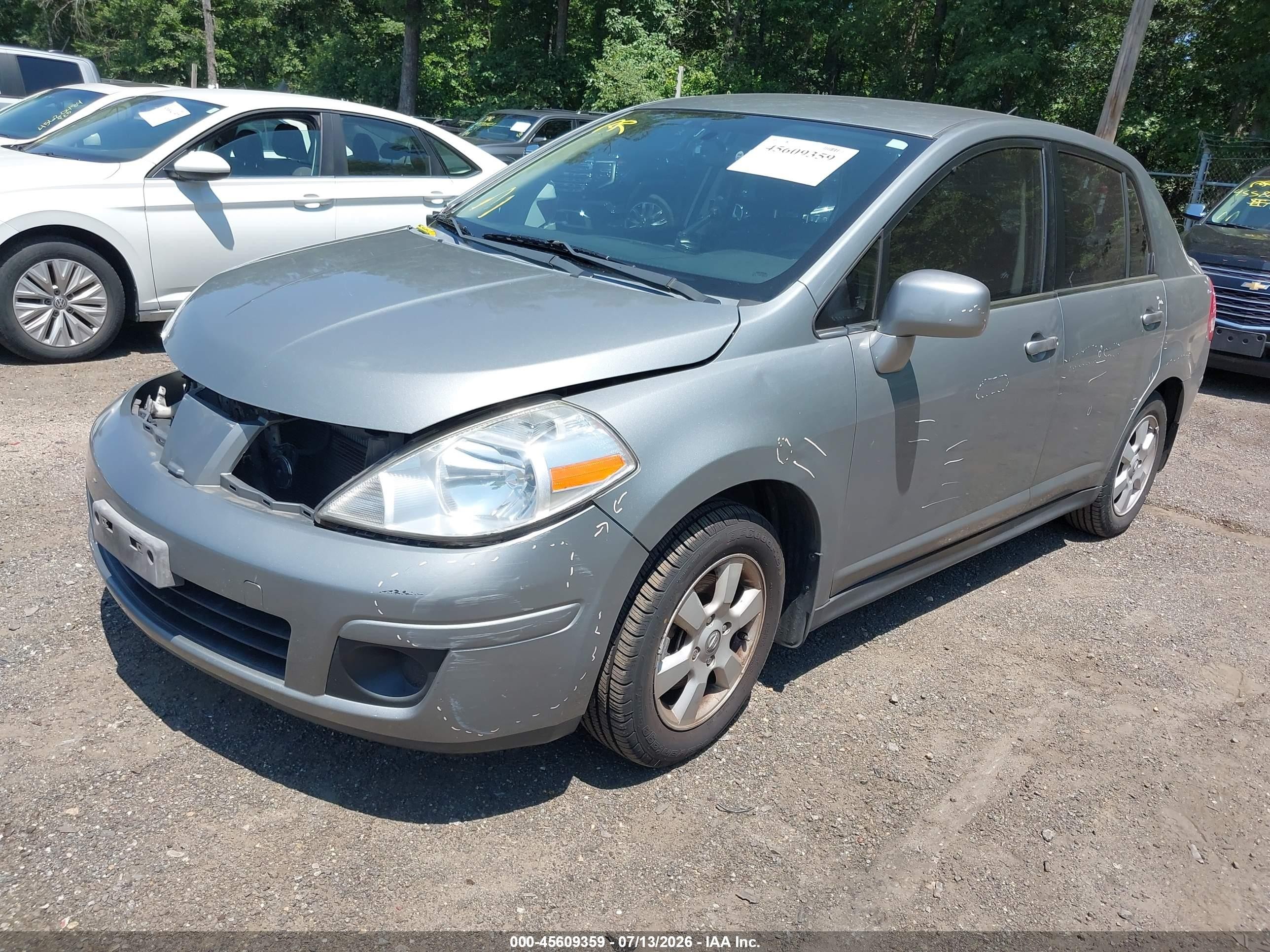 2007 Nissan Versa 1.8sl Silver vin: 3N1BC11E57L395650